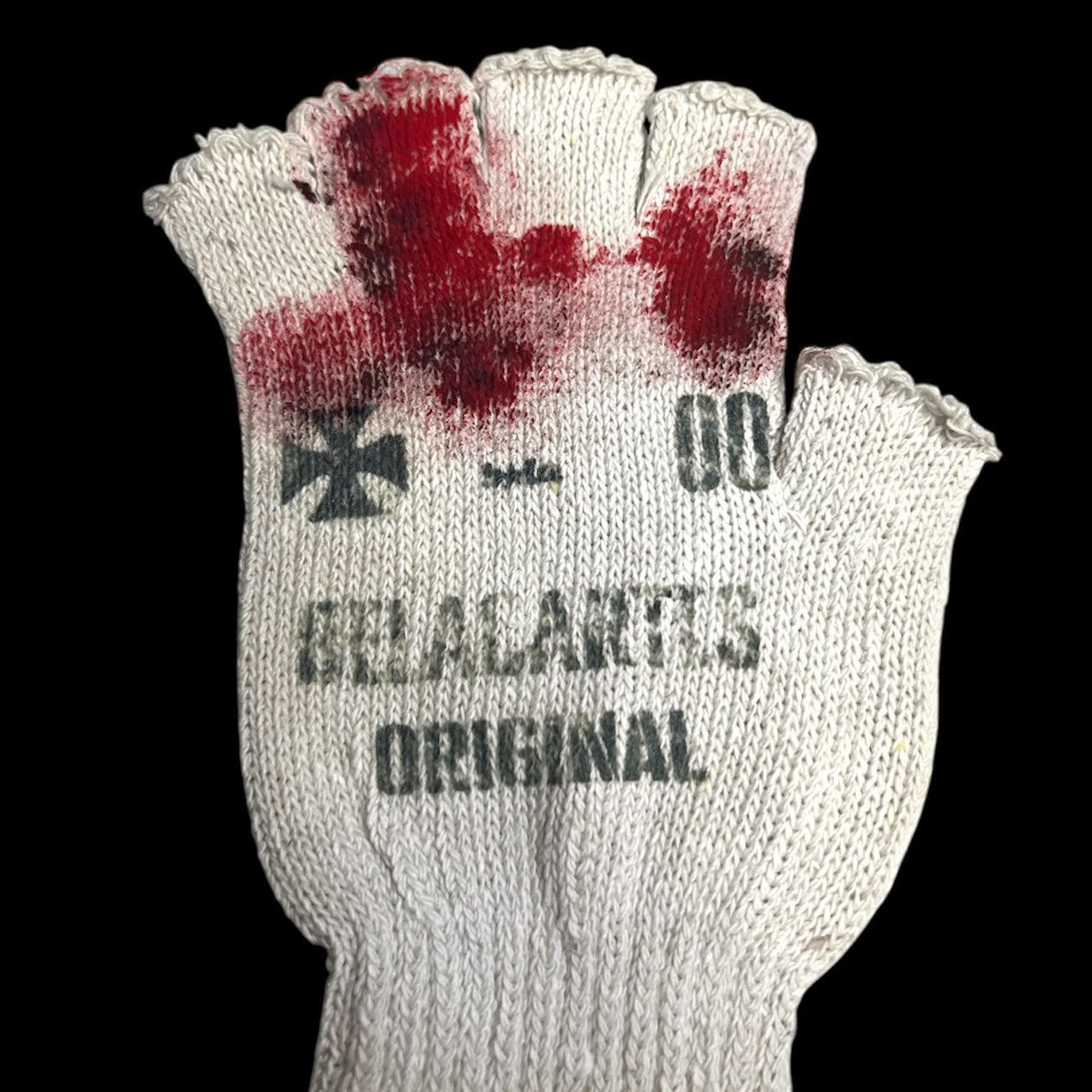 20471120 Bela Cartes 'War' Bloody Combat Gloves Size ONE SIZE - 2 Thumbnail