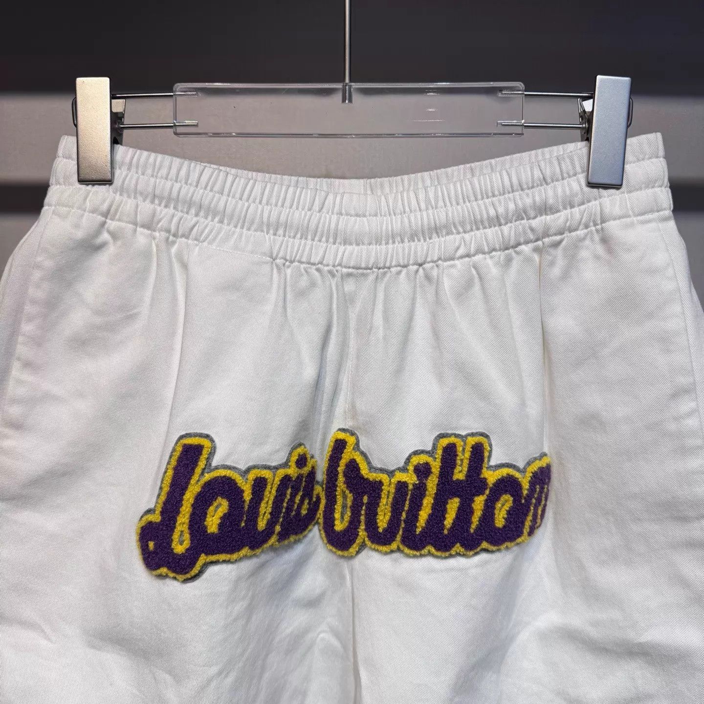 Louis Vuitton LV x NBA Flocked Logo Short XS Size US 27 - 3 Thumbnail