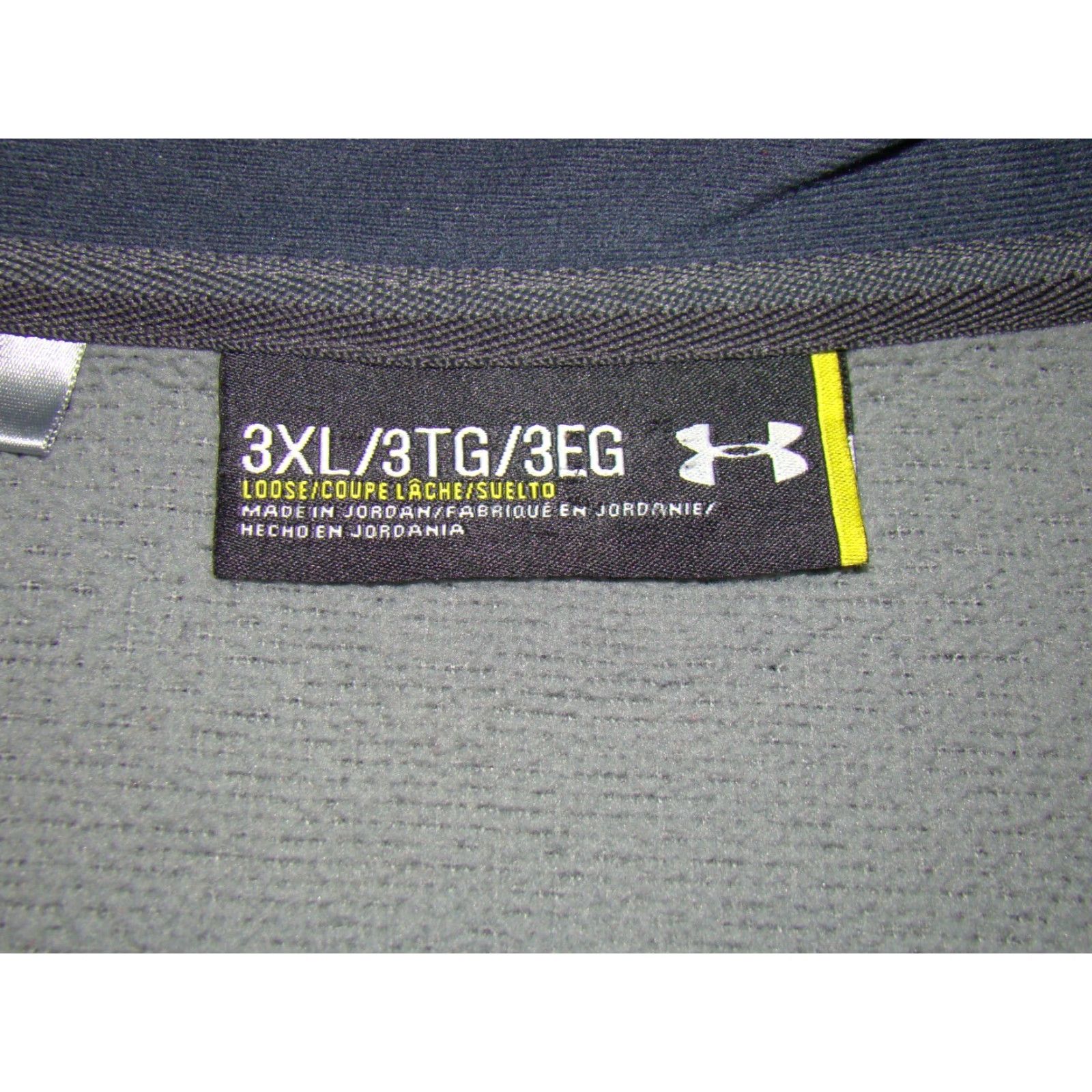 Under Armour Under Armour Shirt 3XL Long Sleeve Pullover 1/4 Zip Gray Mens Big & Tall Size US XXL / EU 58 / 5 - 5 Thumbnail