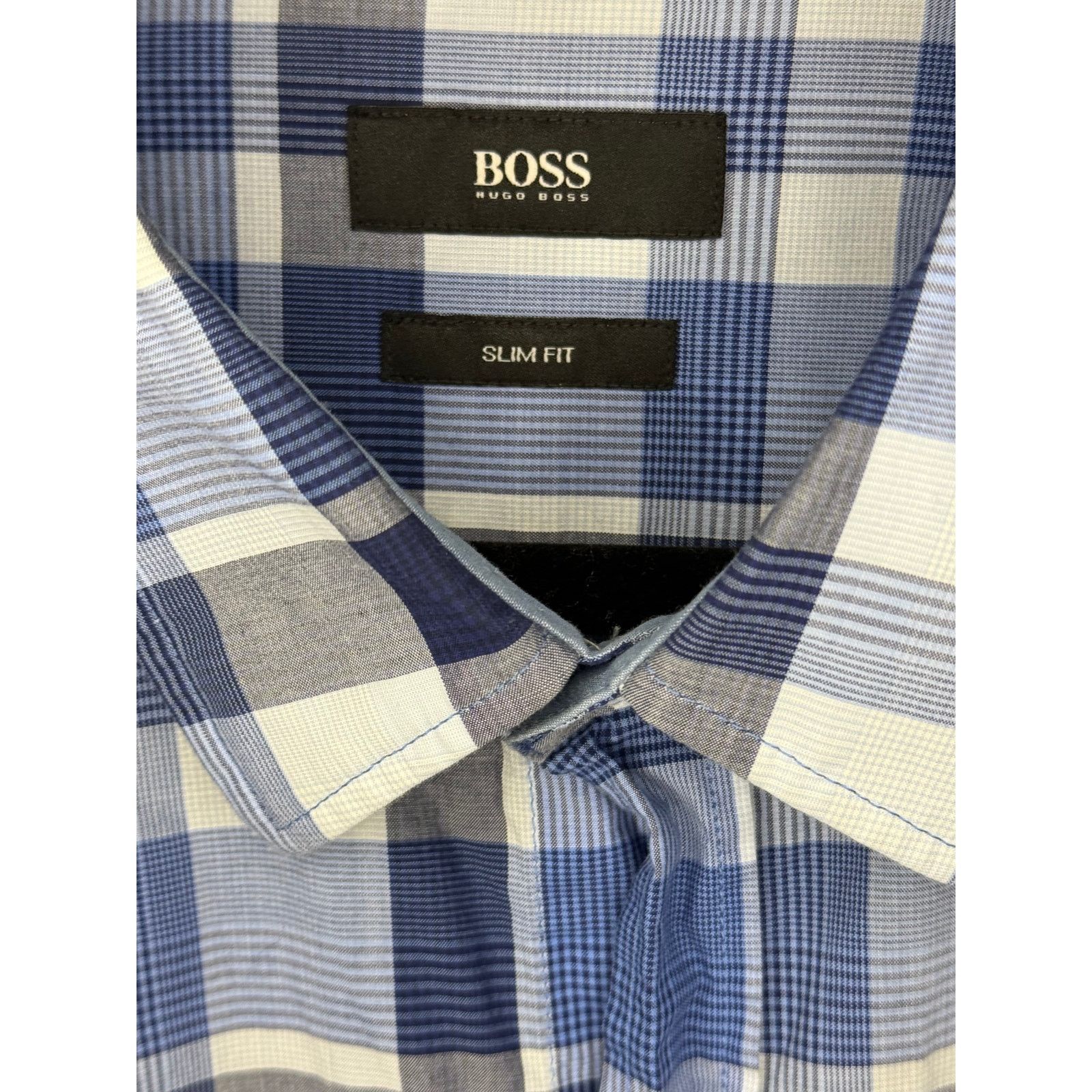 Hugo Boss Hugo Boss Slim Fit Button Down Shirt Blue/White Plaid XL Size US XL / EU 56 / 4 - 3 Thumbnail