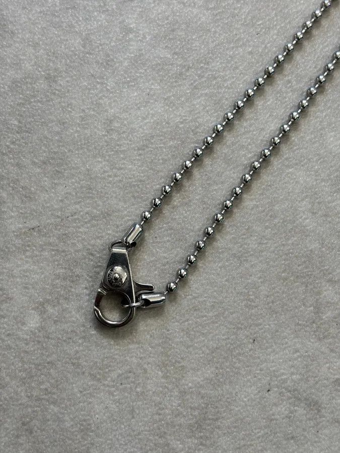 Dolce & Gabbana 2000s Dolce & Gabbana Silver Metal Peace Sign Necklace Size ONE SIZE - 9 Thumbnail