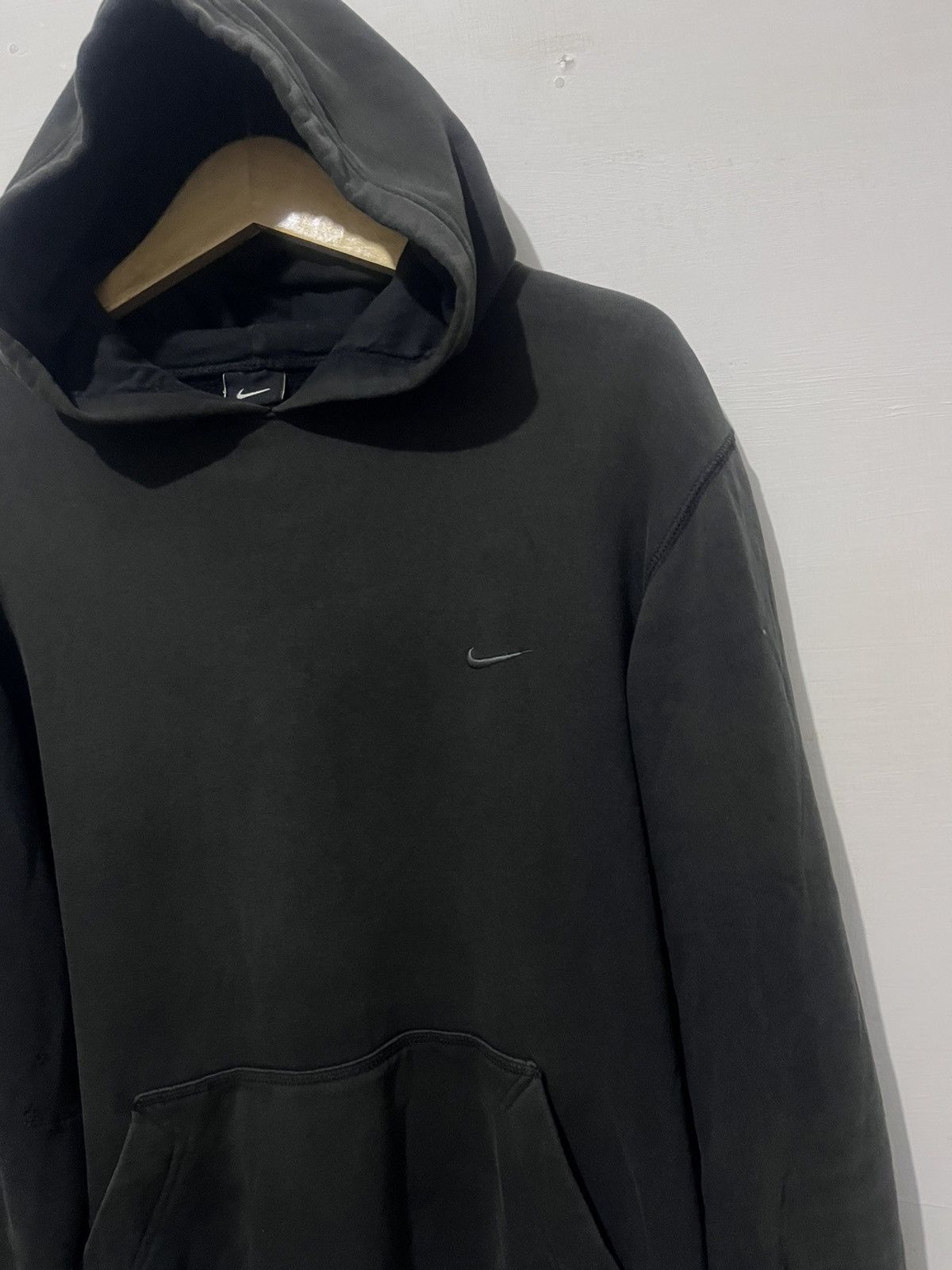 Nike Nike Mini Swoosh Hoodie Original Black Faded Size US M / EU 48-50 / 2 - 5 Thumbnail