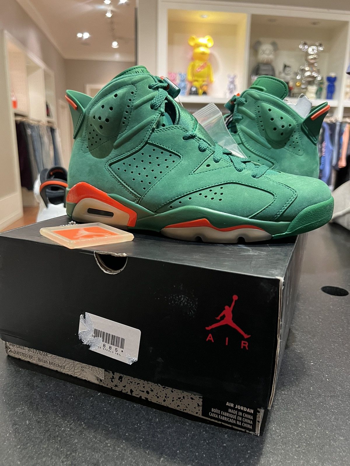 image of Sample Jordan Retro 6 Gatorade Green Shoes, Men's (Size 8)