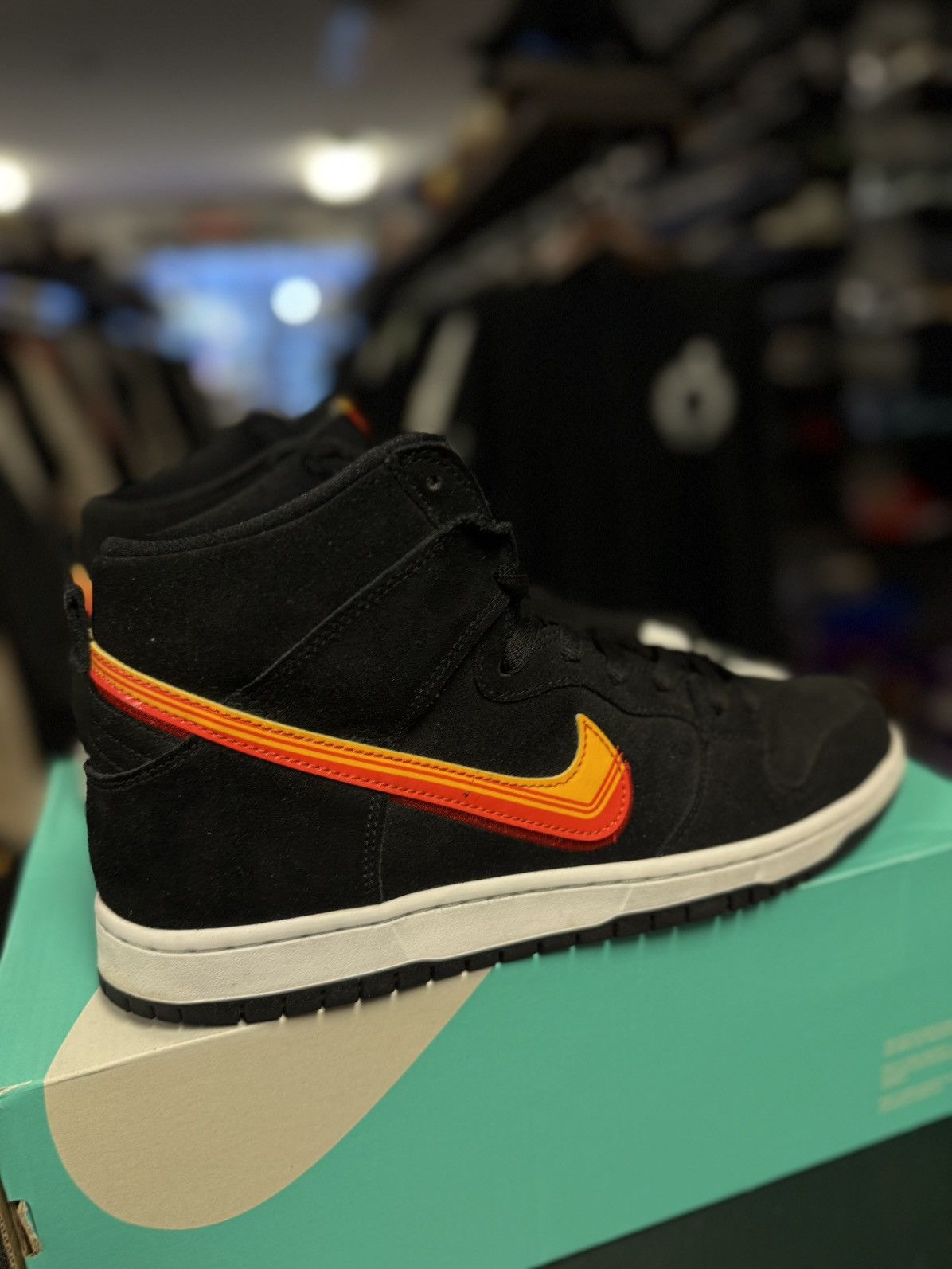 Nike Nike Dunk SB High Truck It Size 11 BQ6826-003 Black Size US 11 / EU 44 - 4 Thumbnail