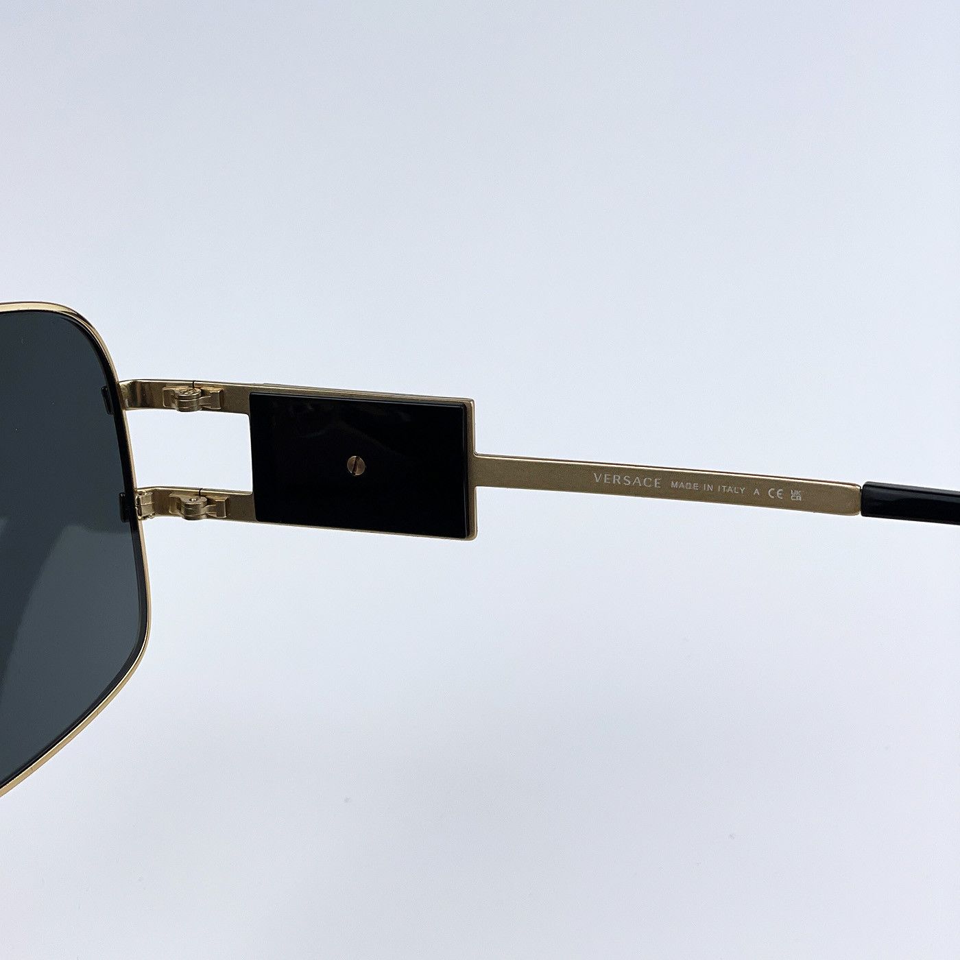 Versace NEW Versace VE2251 100287 Metal Pilot Unisex Sunglasses Size ONE SIZE - 6 Thumbnail