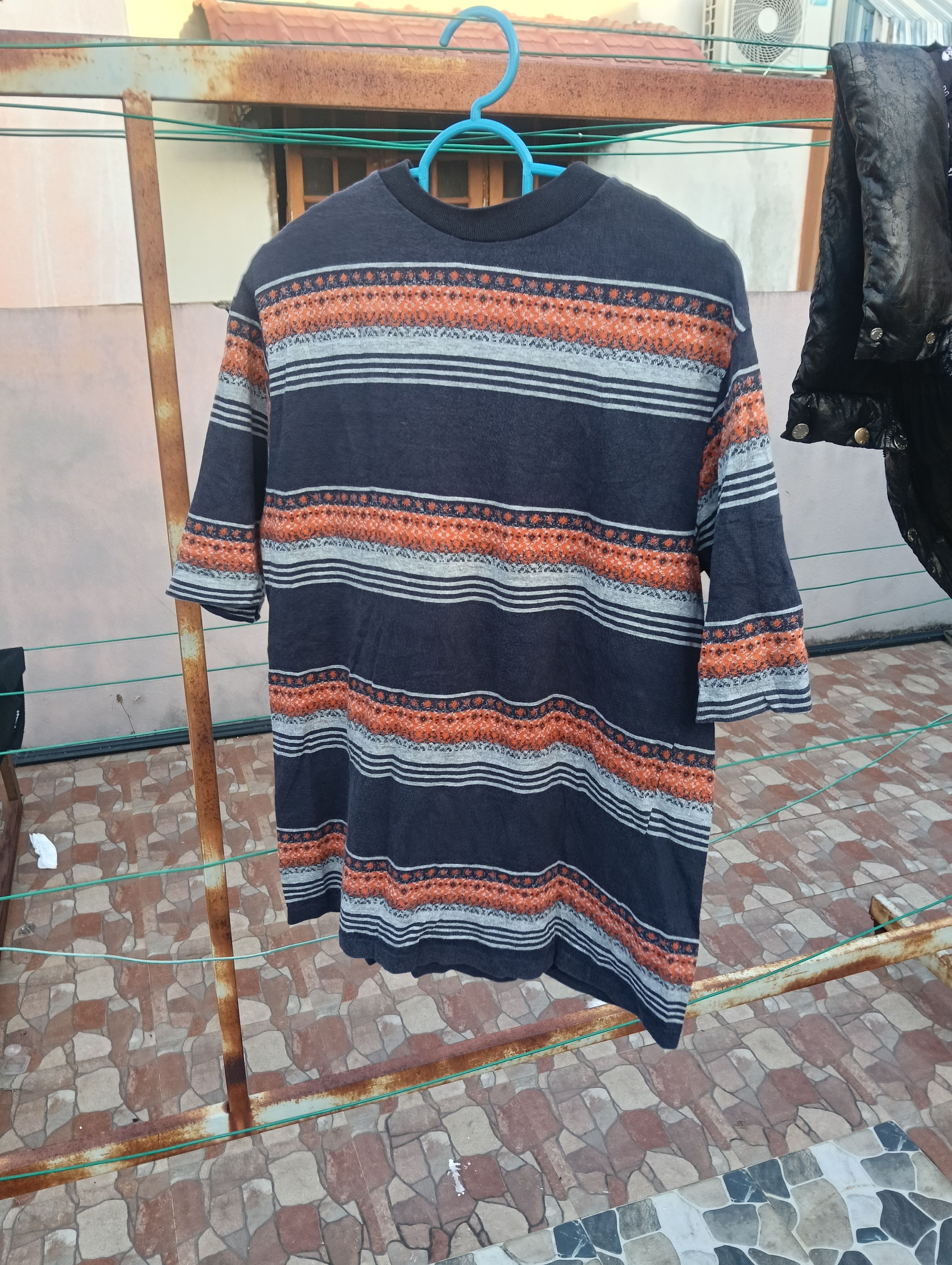 Vintage Vintage Hang Ten Size US M / EU 48-50 / 2 - 3 Thumbnail