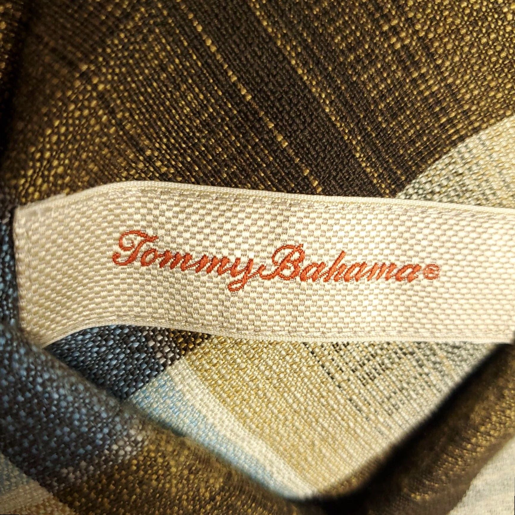 Tommy Bahama Tommy Bahama Shirt Mens Medium Brown Plaid Silk Hawaiian Button Up Short Sleeve Size US M / EU 48-50 / 2 - 7 Thumbnail