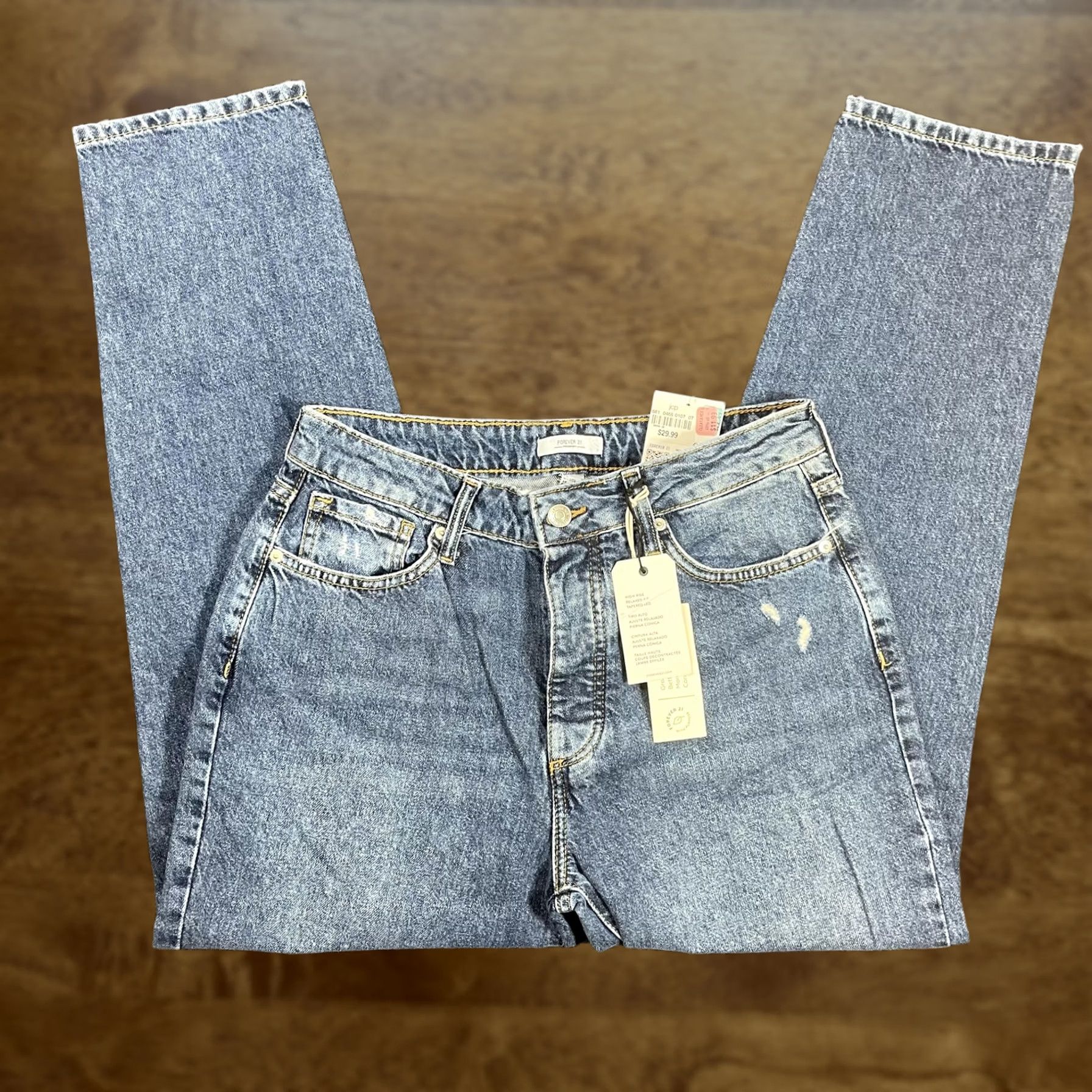 Forever 21 Forever 21 Premium Relaxed Tapered Jeans Womens 28 Blue High Rise Distressed Denim 5-Pocket Zip Fly Regular Rise 100% Cotton Jeans Womens Size 28" / US 6 / IT 42 - 1 Thumbnail