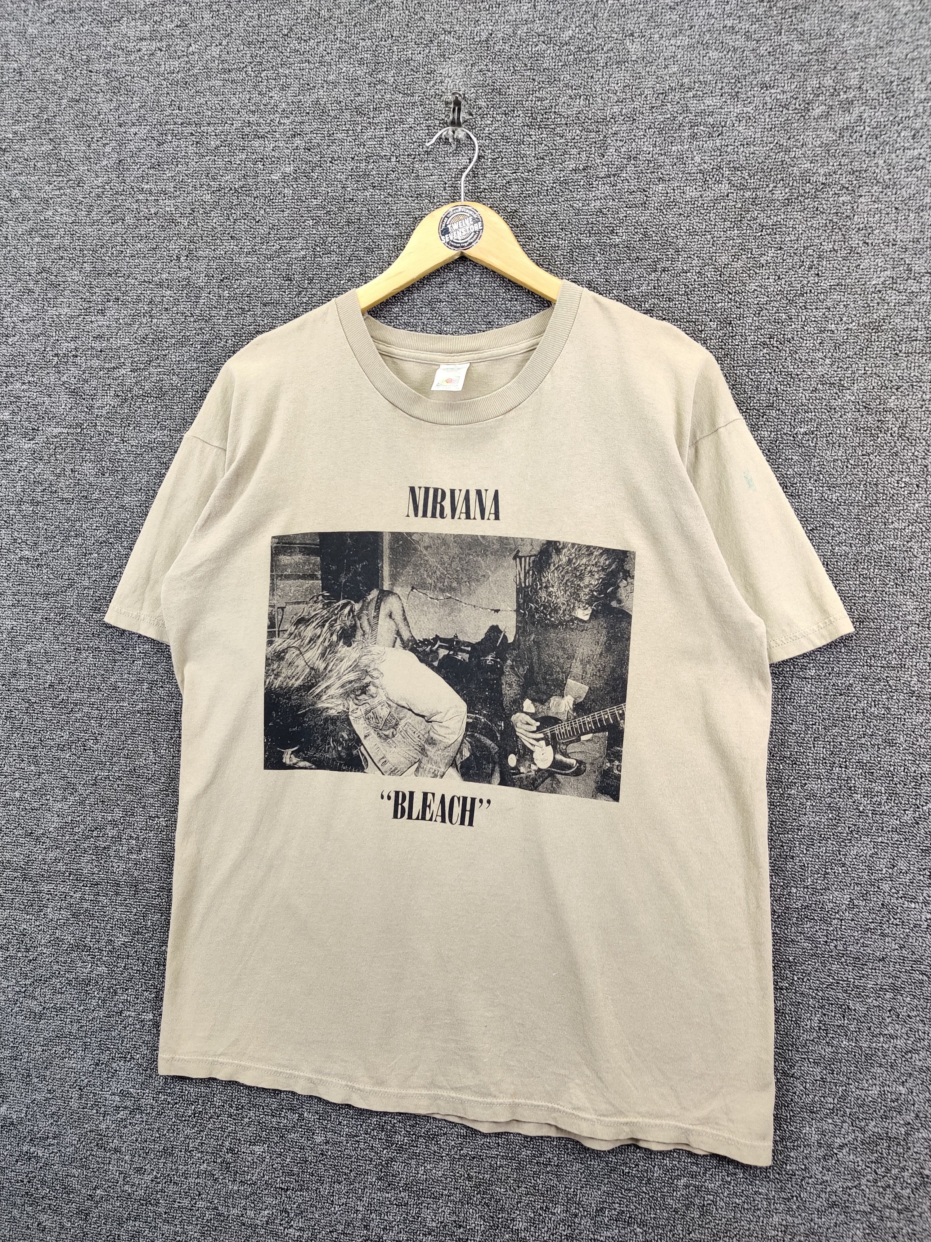Band Tees Vintage Nirvana Bleach Sub Pop Tee Tshirt Size US L / EU 52-54 / 3 - 2 Thumbnail