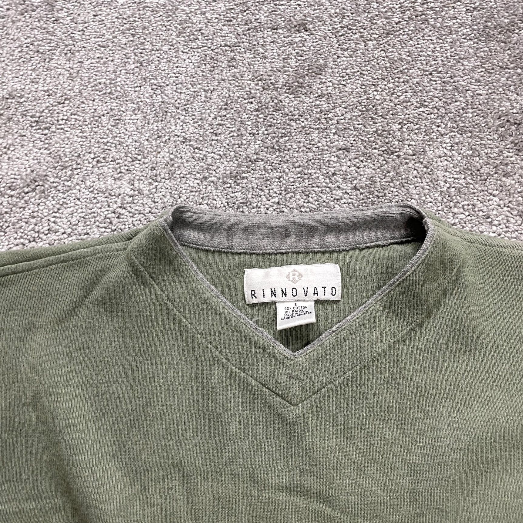 Vintage Vintage Rinnovato Cotton Rayon V-Neck Long Sleeve Shirt Men Small Solid Green Classic Size US S / EU 44-46 / 1 - 3 Thumbnail
