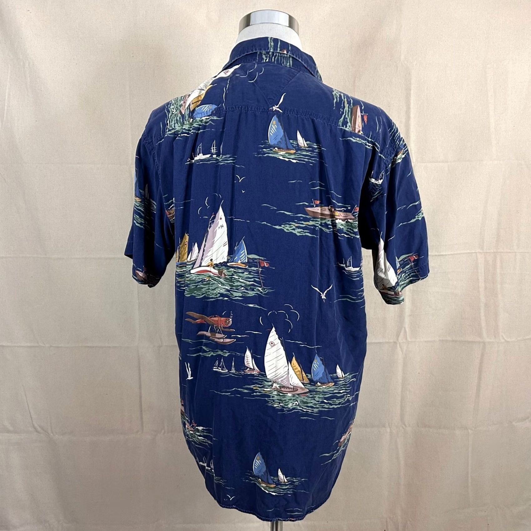 Tommy Hilfiger Tommy Hilfiger Mens Medium Blue Hawaiian Shirt Nautical Sailboat Print Rayon Size US M / EU 48-50 / 2 - 4 Thumbnail
