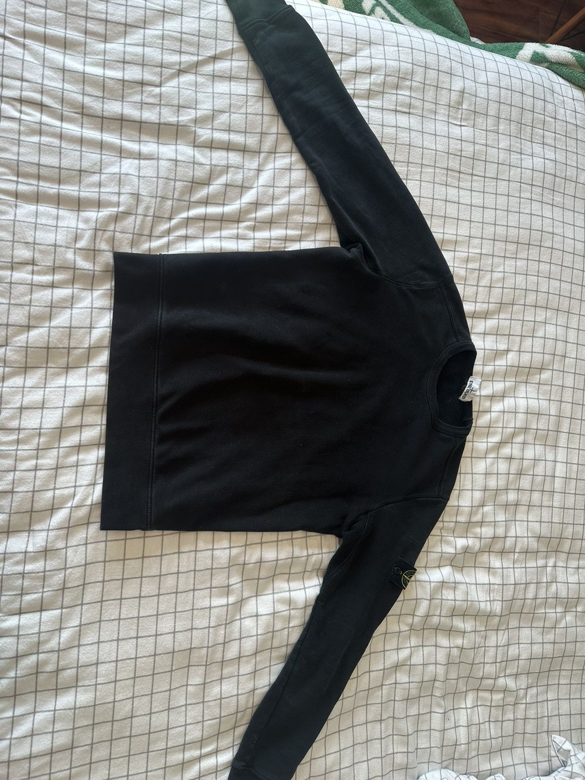 STONE ISLAND CREWNECK BLACK
