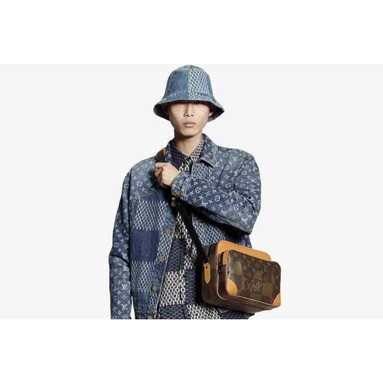 Louis Vuitton Louis Vuitton Nigo Nil Messenger Wave Damier Ebene Drip Bag Size ONE SIZE - 3 Thumbnail
