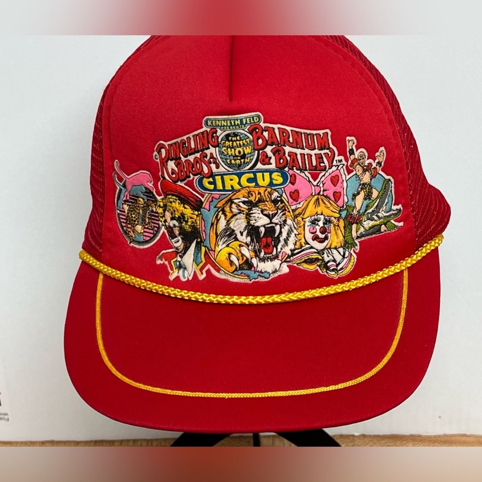 Vintage Ringling Bros Barnum & Bailey Circus Vintage 80s Trucker Hat Size ONE SIZE - 2 Thumbnail