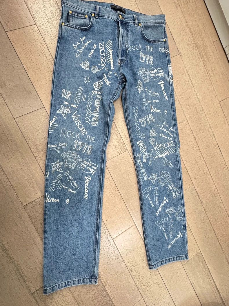 Versace Versace Graffiti Medusa gold-button jeans Size US 33 - 3 Thumbnail