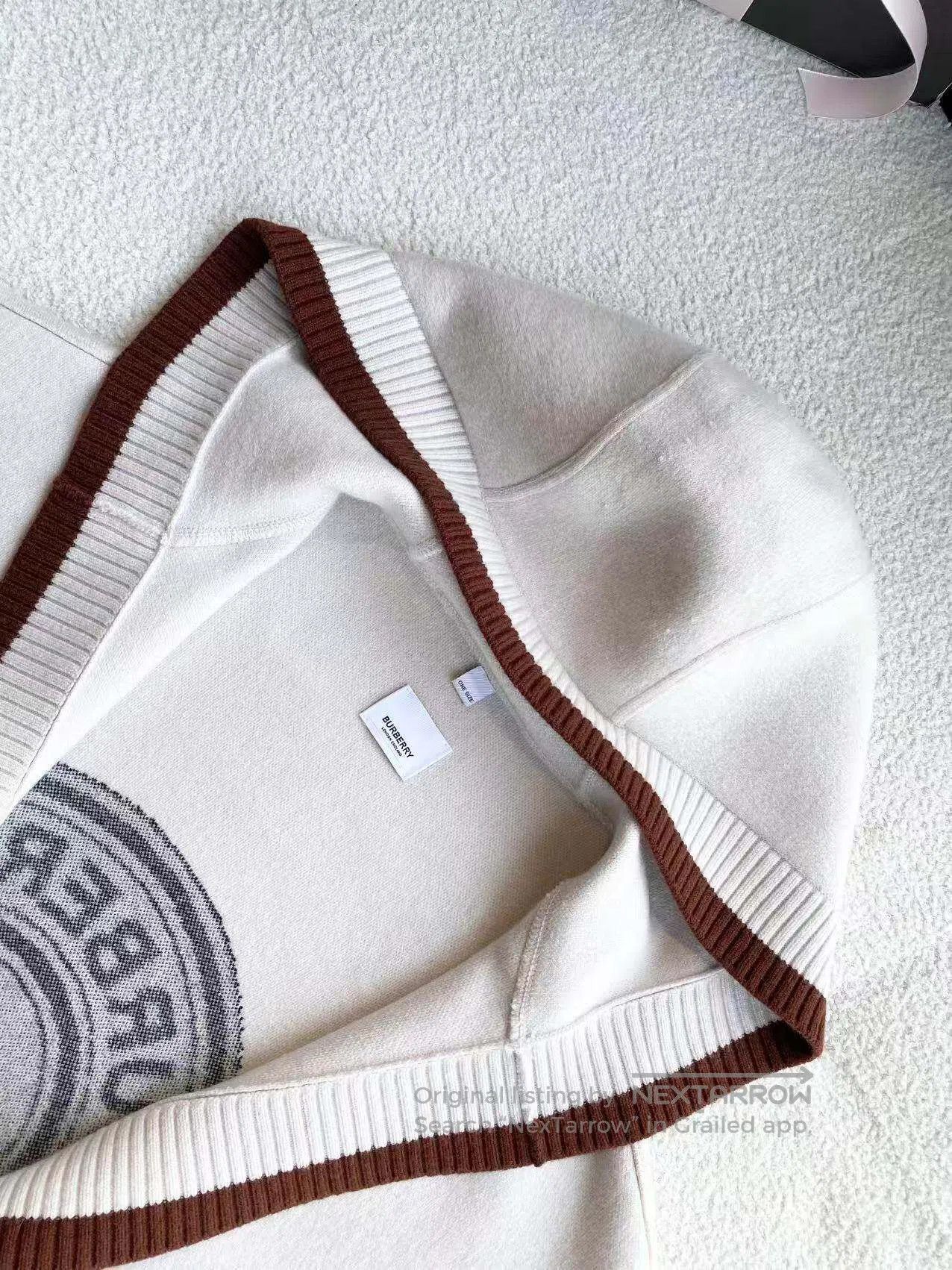 Burberry Burberry Size 1 Ring logo hooded cape shawl| Size S / US 4 / IT 40 - 4 Thumbnail