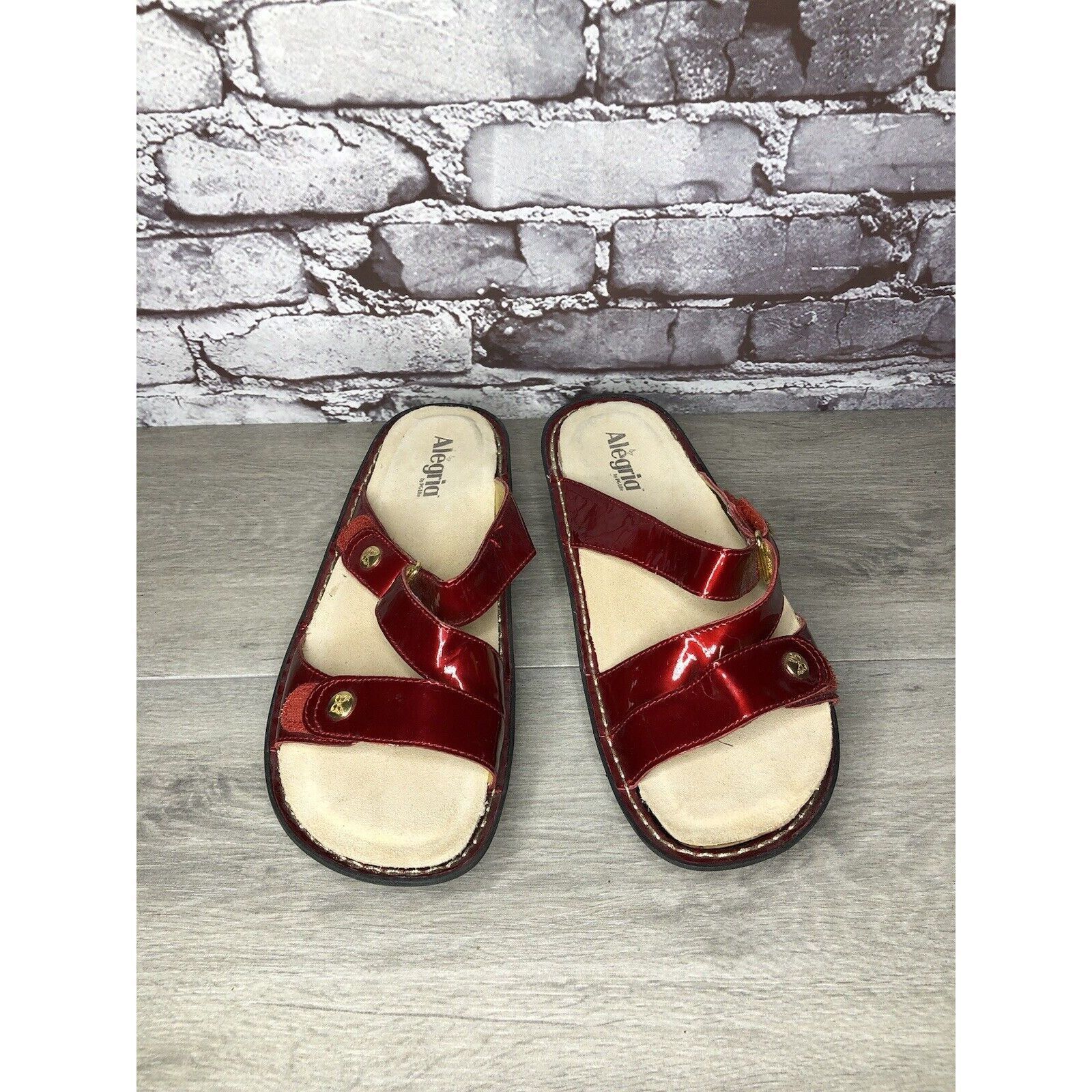 Other Alegria VEN-124 Venice Red Patent Leather Strap Sandals Wome Size US 10.5 / IT 40.5 - 20 Thumbnail