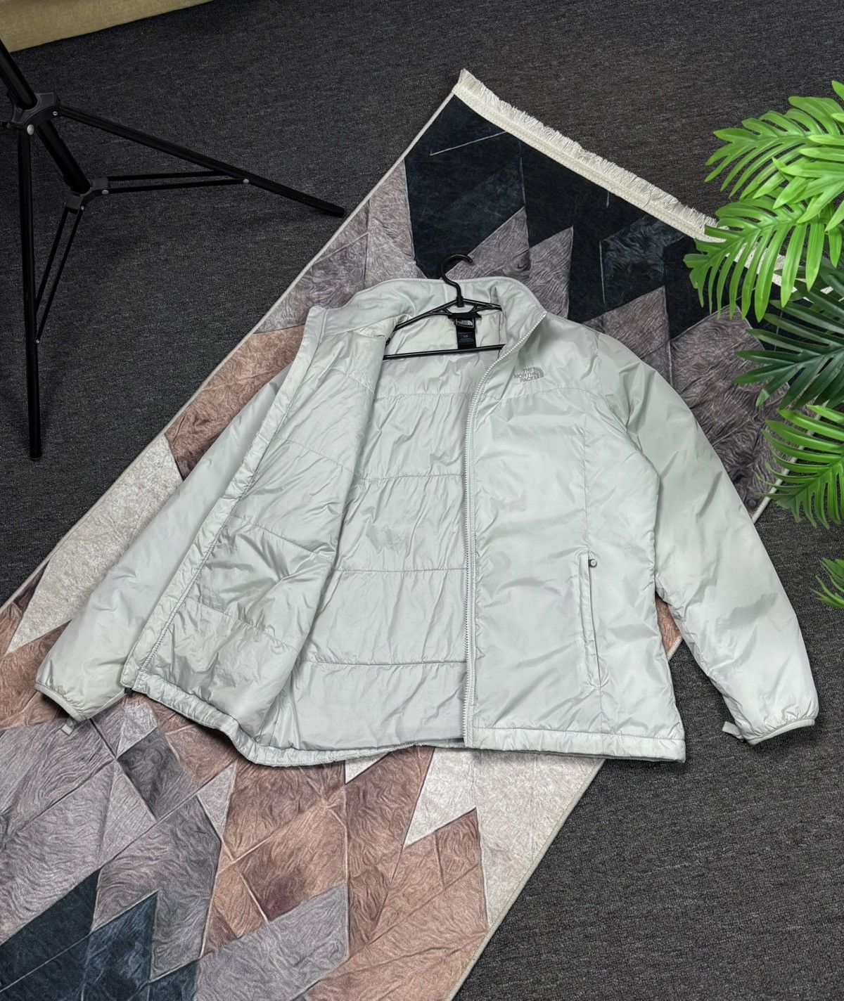 The North Face THE NORTH FACE WOMAN INSULATED JACKET SIZE L Size L / US 10 / IT 46 - 8 Thumbnail