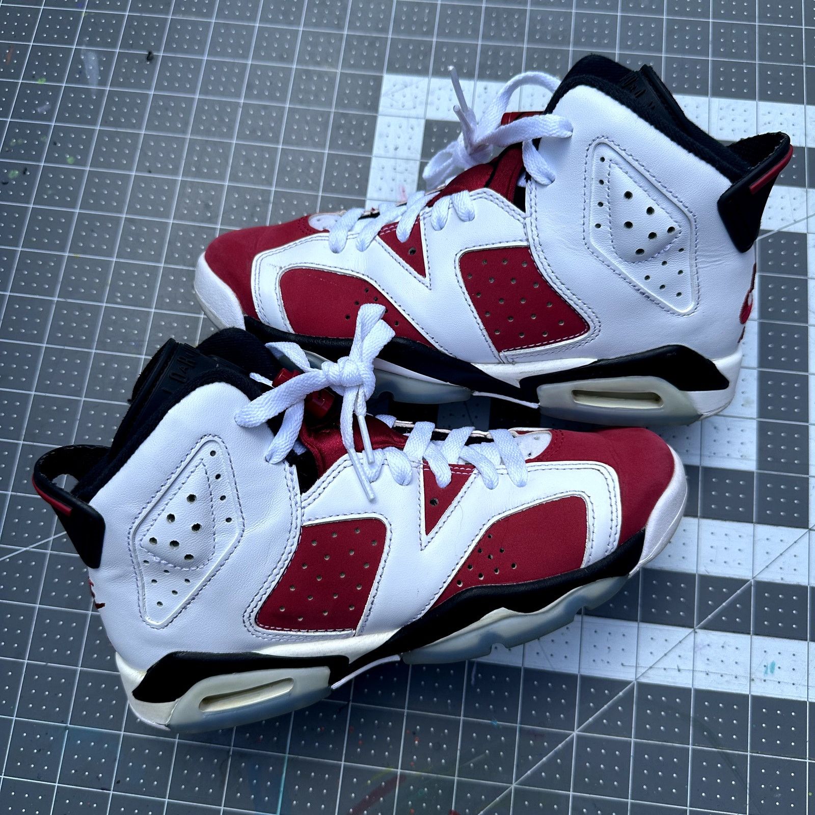 Jordan Brand Jordan 6 'Carmine' 2020/21 Size US 4 / IT 34 - 1 Thumbnail
