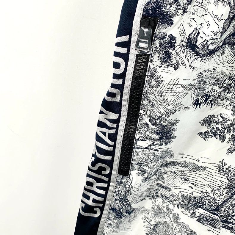 Dior Dior Color-blocked animal jungle print hooded half-zipper Size XS / US 0-2 / IT 36-38 - 5 Thumbnail