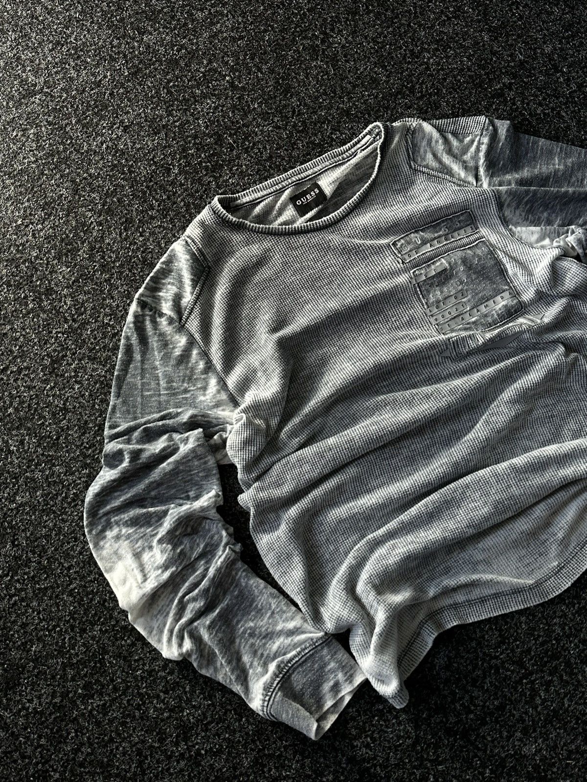 Guess 🚨Vintage GUESS CRAZY Big Logo Faded GRAY Y2K Opium RARE Size US L / EU 52-54 / 3 - 2 Thumbnail
