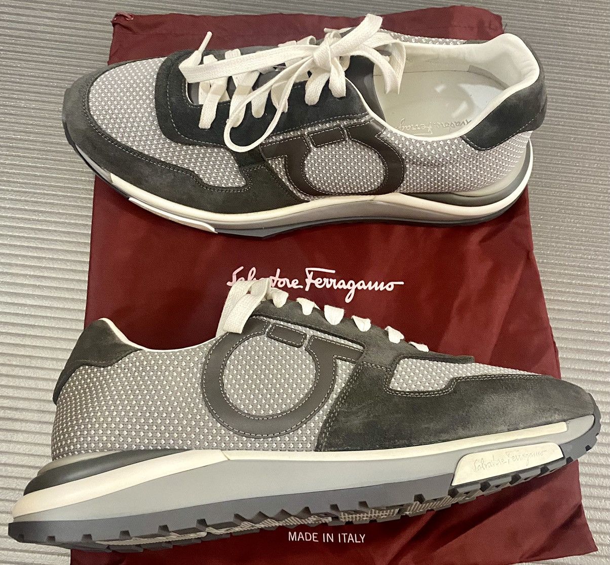 Salvatore Ferragamo Ferragamo 🇮🇹 Brooklyn greys gancini techno sneakers 9 NEW Size US 9 / EU 42 - 6 Thumbnail