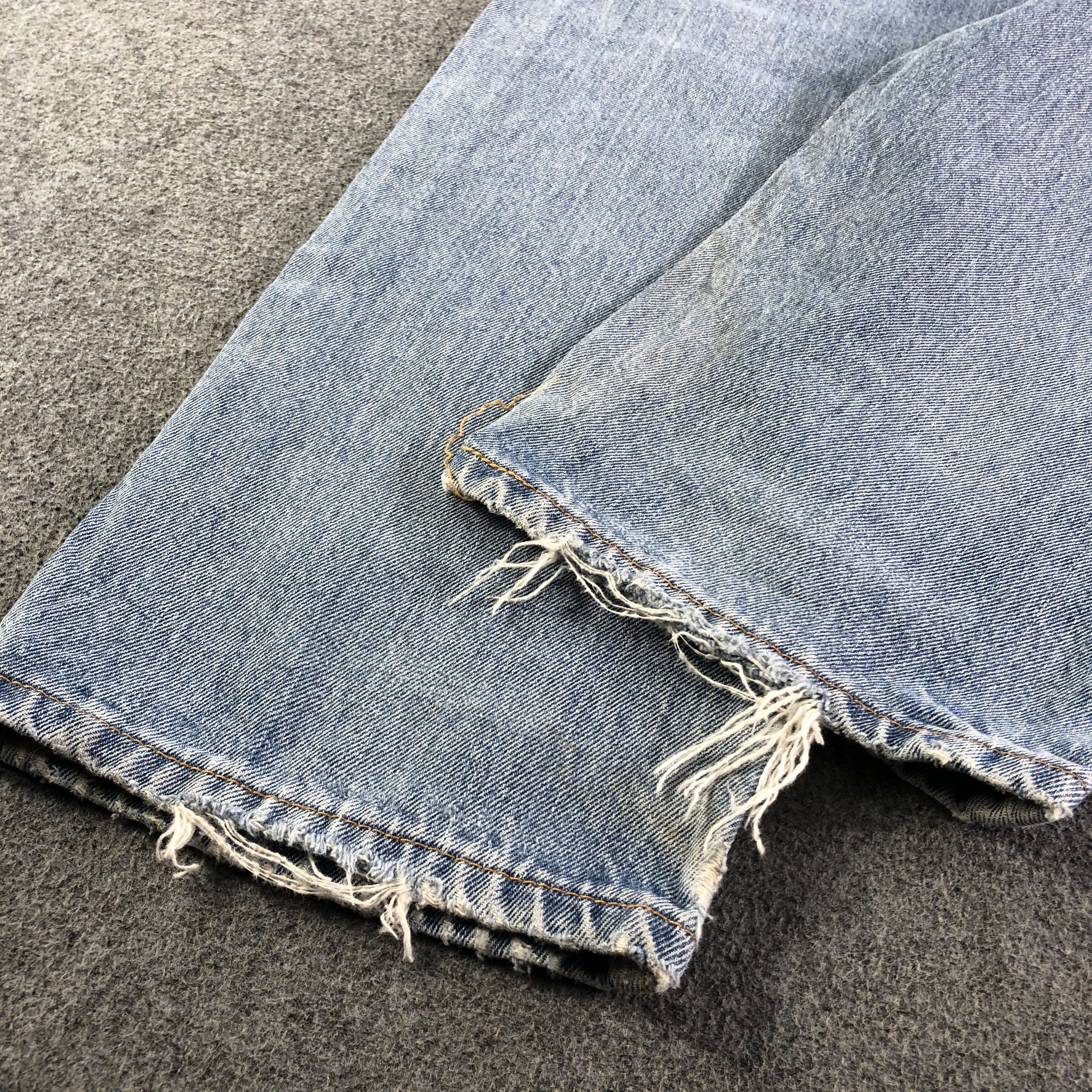 Levi's Vintage Blue Wash Levis 505 Jeans-J4421 Size US 35 - 6 Thumbnail