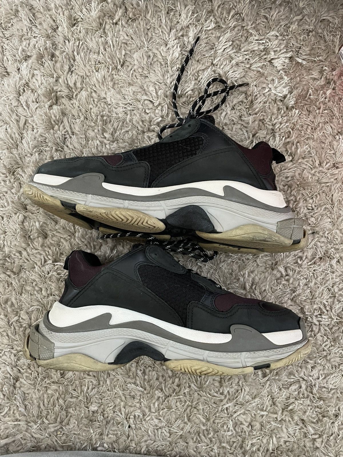 Balenciaga Balenciaga Triple S Burgandy & Black Size US 10 / EU 43 - 3 Thumbnail