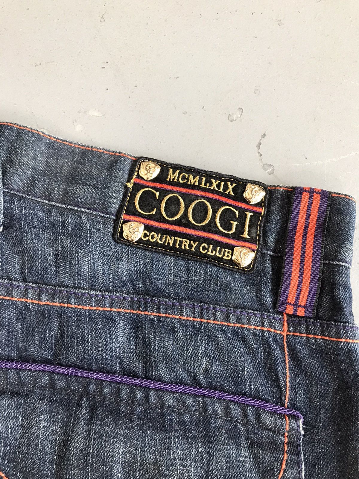 Coogi × Vintage Vintage Coogi SpellOut embroidered denim Size US 37 - 12 Thumbnail