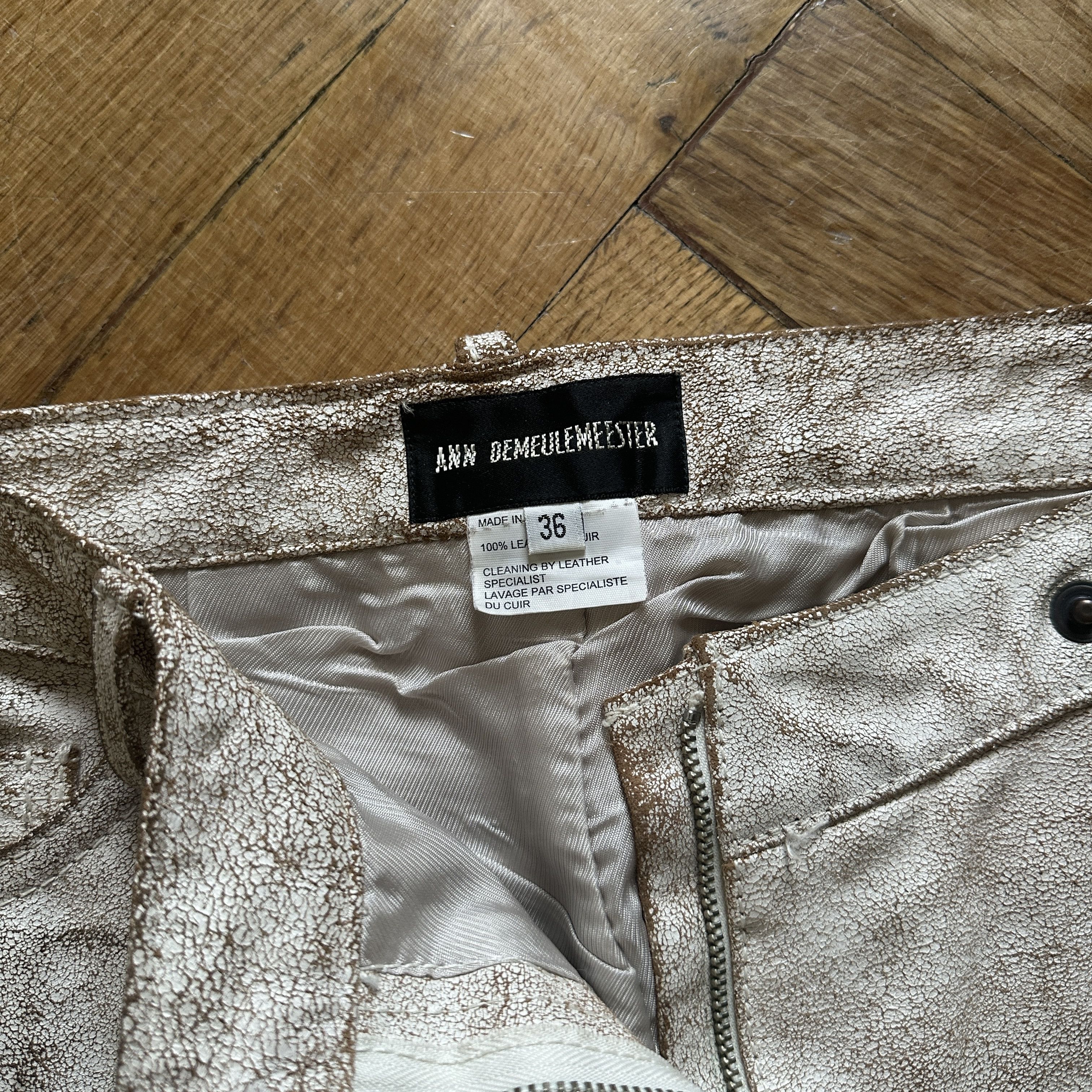 Ann Demeulemeester SS02 White Cracked Leather Skirt Size 26" / US 2 / IT 38 - 5 Thumbnail
