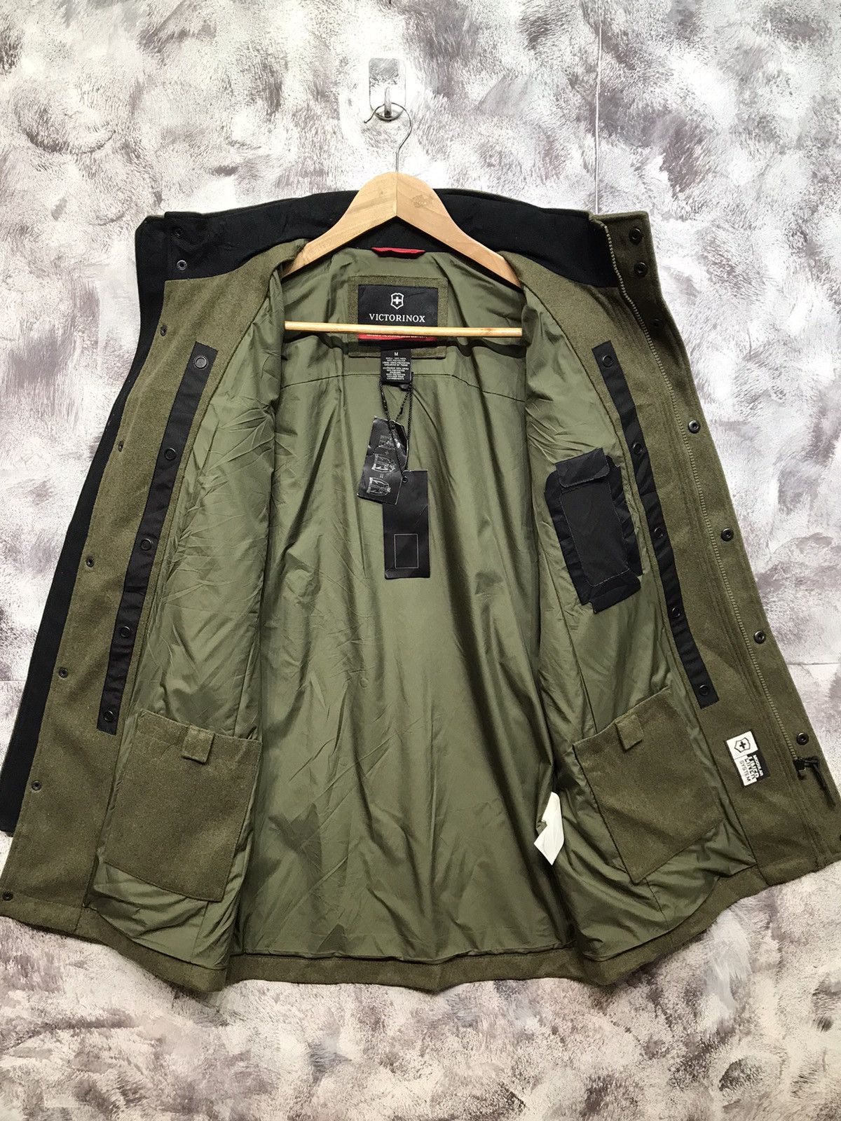 Victorinox NWT Victorinox modular liner system wool jacket Size US M / EU 48-50 / 2 - 5 Thumbnail