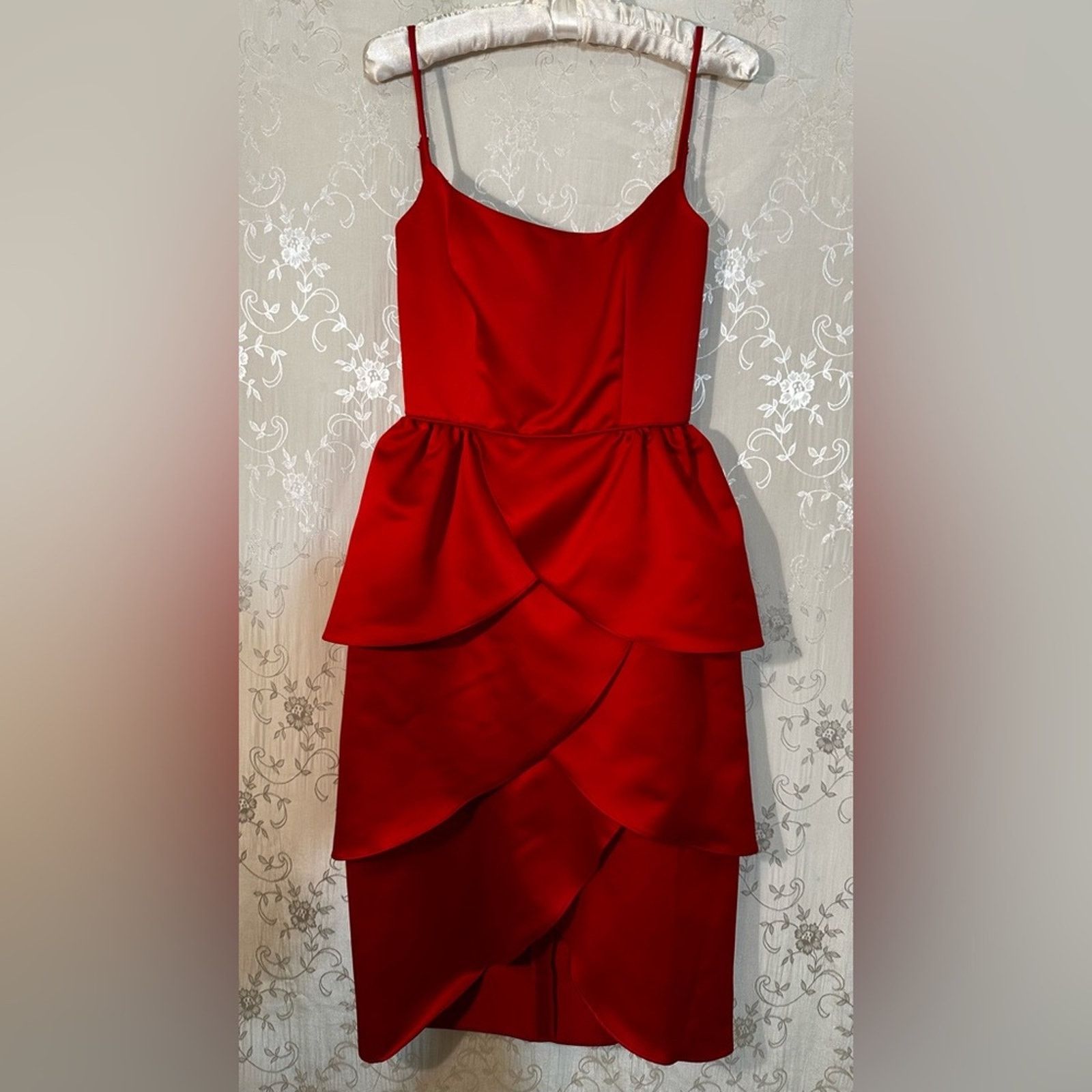 Betsey Johnson Betsey Johnson Red Tulip Layered Midi Dress (NWT, Vintage) Size XS / US 0-2 / IT 36-38 - 2 Thumbnail