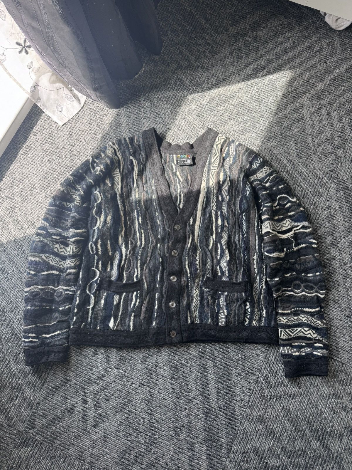 Coogi Coogi vintage cardigane wool Size US M / EU 48-50 / 2 - 1 Thumbnail