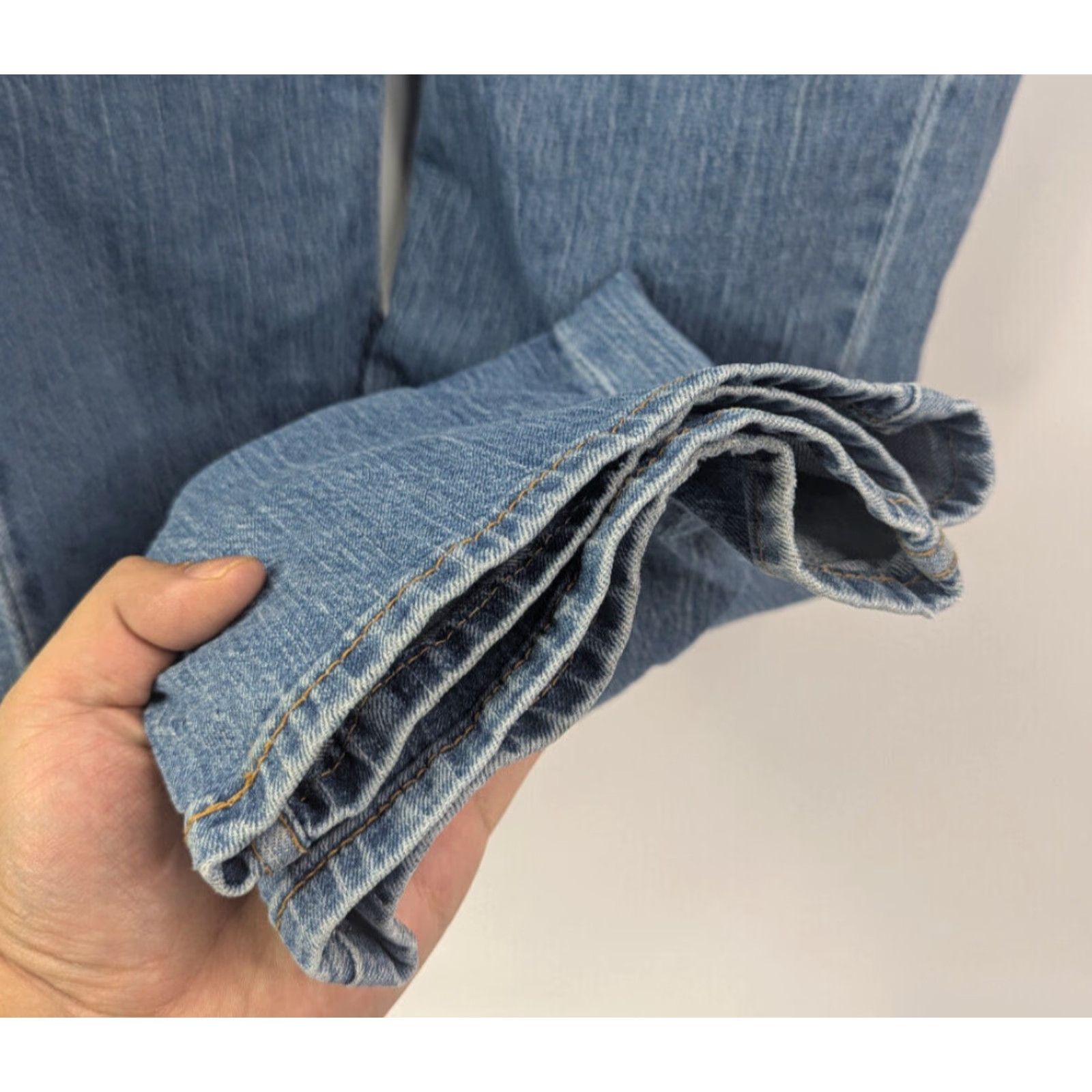 Levi's Levi's 527 Jeans Men’s 32x32 Blue Denim Slim Bootcut Western Cowboy Work Wear Jeans Bathrobe? Size US 32 / EU 48 - 6 Thumbnail