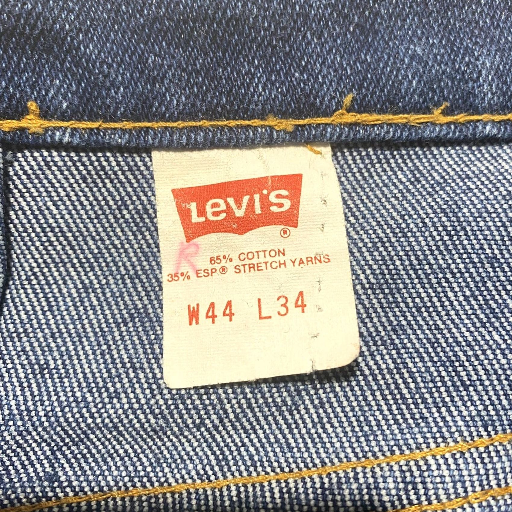Levi's VINTAGE Levi's Jeans With A Skosh More Room Mens 40x31 Denim Blue 1980s USA Cotton Levi's Mens Jeans Size US 40 / EU 56 - 3 Thumbnail