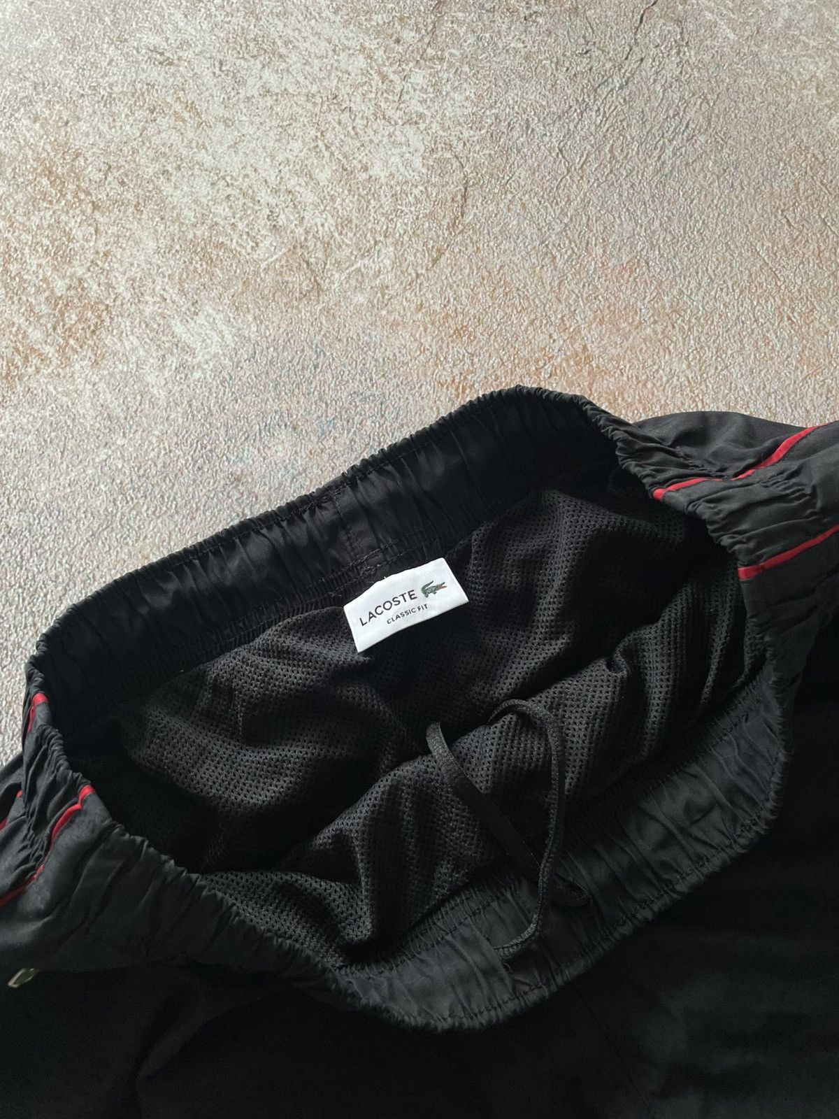 Lacoste Vintage Lacoste Nylon Baggy Black Track Pants Size US 32 / EU 48 - 5 Thumbnail