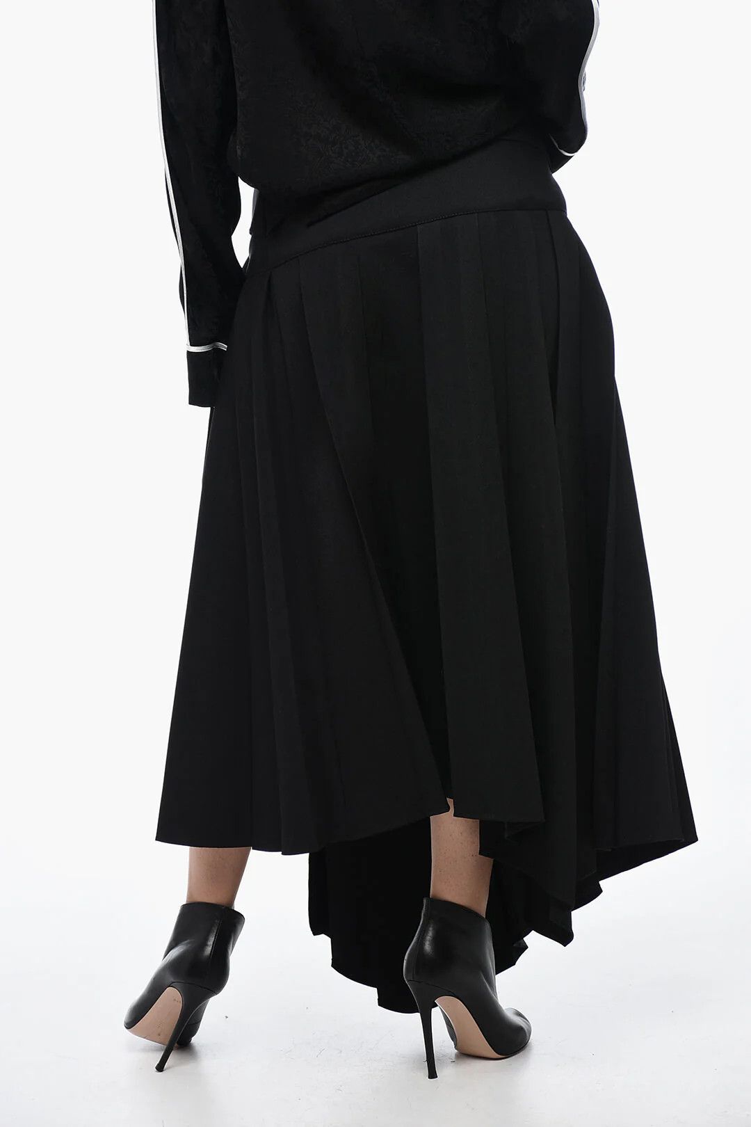 Off-White og1mm0426 Asymmetric Pleated Skirt in Black Size 25" / US 0 / IT 36 - 2 Thumbnail