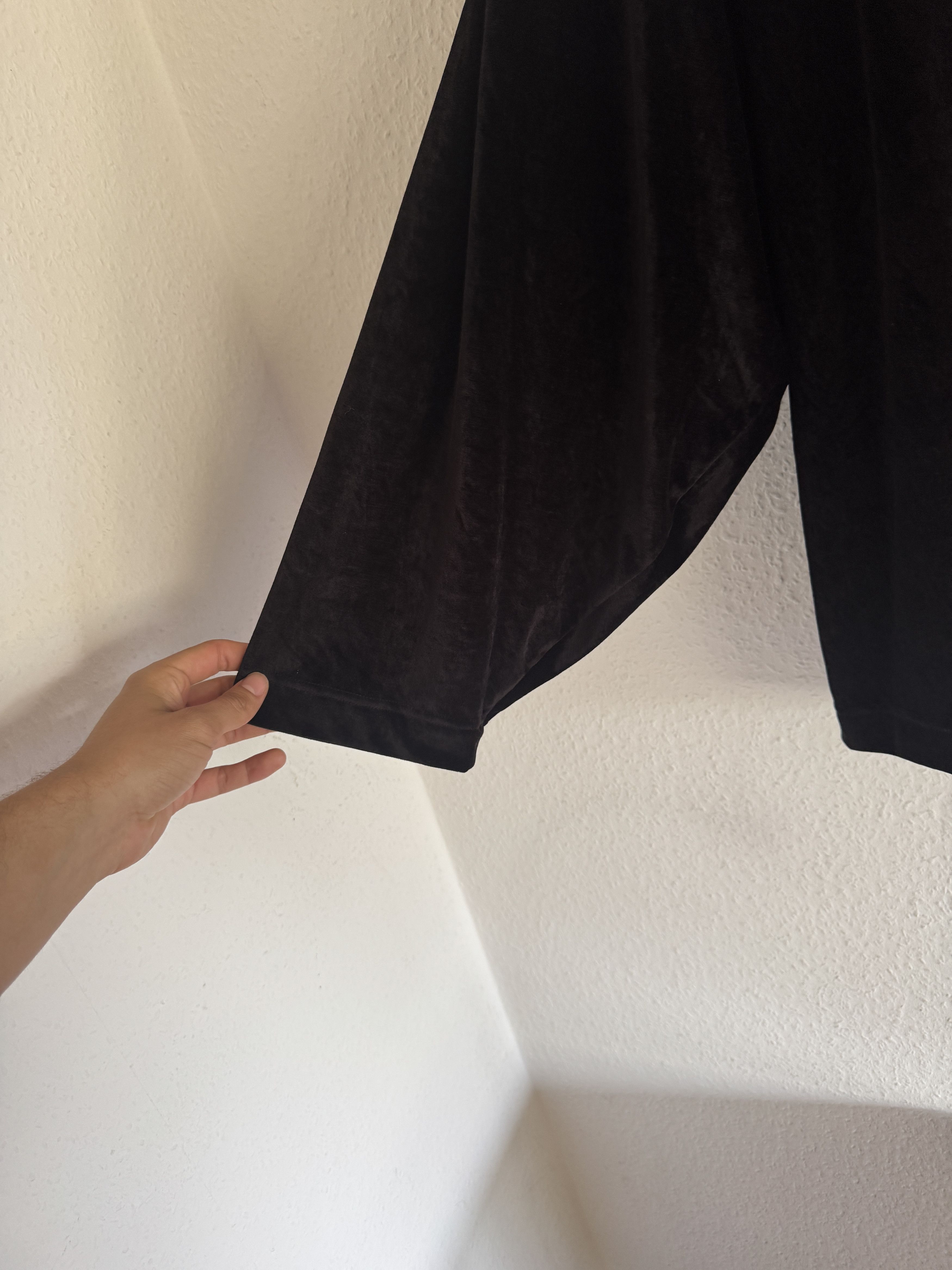 Balenciaga Velvet Oversized Hoodie Black Size US M / EU 48-50 / 2 - 4 Thumbnail