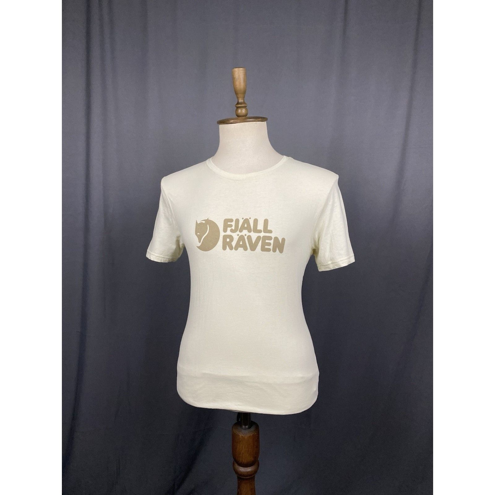 Fjallraven Fjallraven Big Logo Men's Beige T-Shirt Size M Size US M / EU 48-50 / 2 - 4 Thumbnail