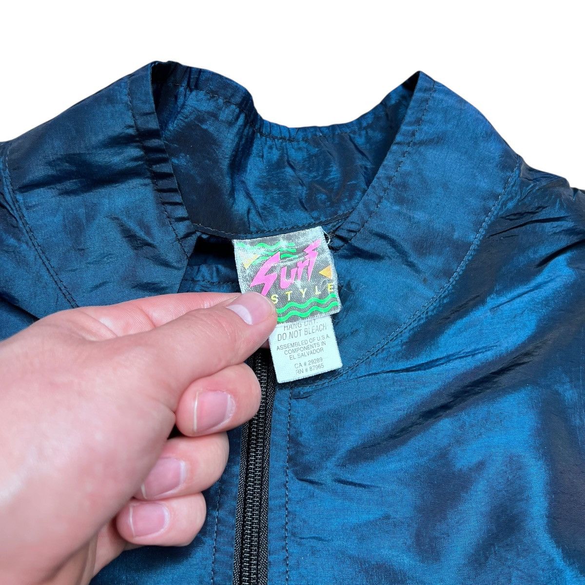 Vintage Vintage 1980s Surf Style Body Gear Navy Windbreaker Jacket Size US XL / EU 56 / 4 - 2 Thumbnail