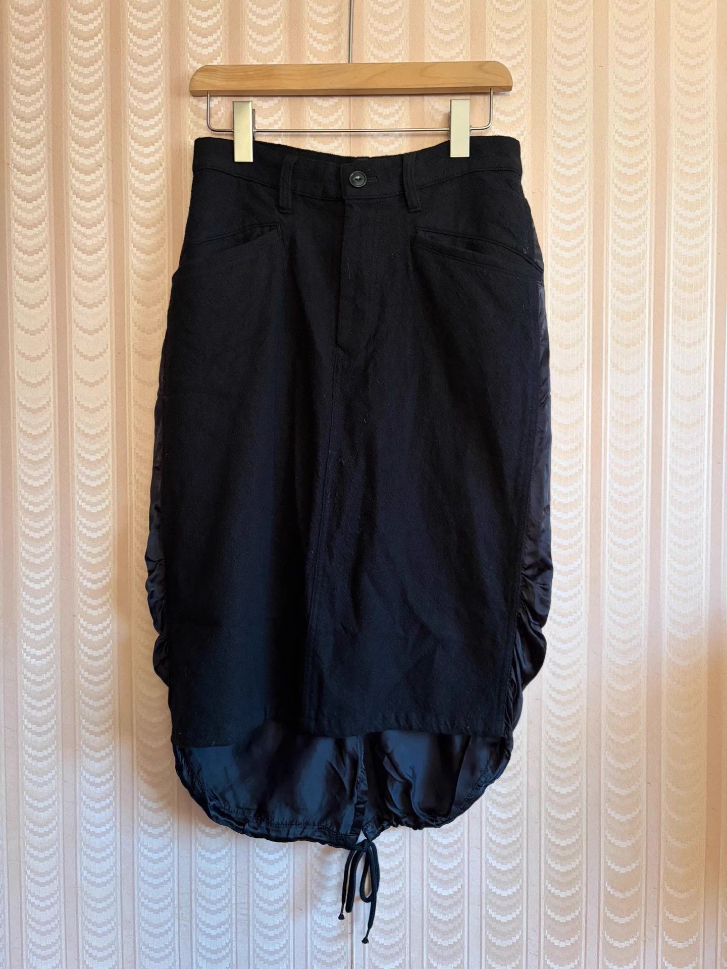 Yohji Yamamoto Yohji Yamamoto Vintage Black Paneled Wool Nylon Skirt Size 36" / US 14 / IT 50 - 1 Thumbnail