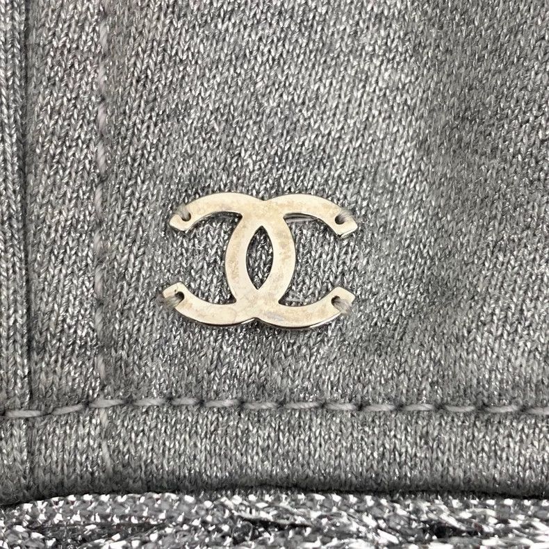 Chanel Chanel Gray Knit Cardigan with Chain Detail -2505 Size US XXS / EU 40 - 5 Thumbnail