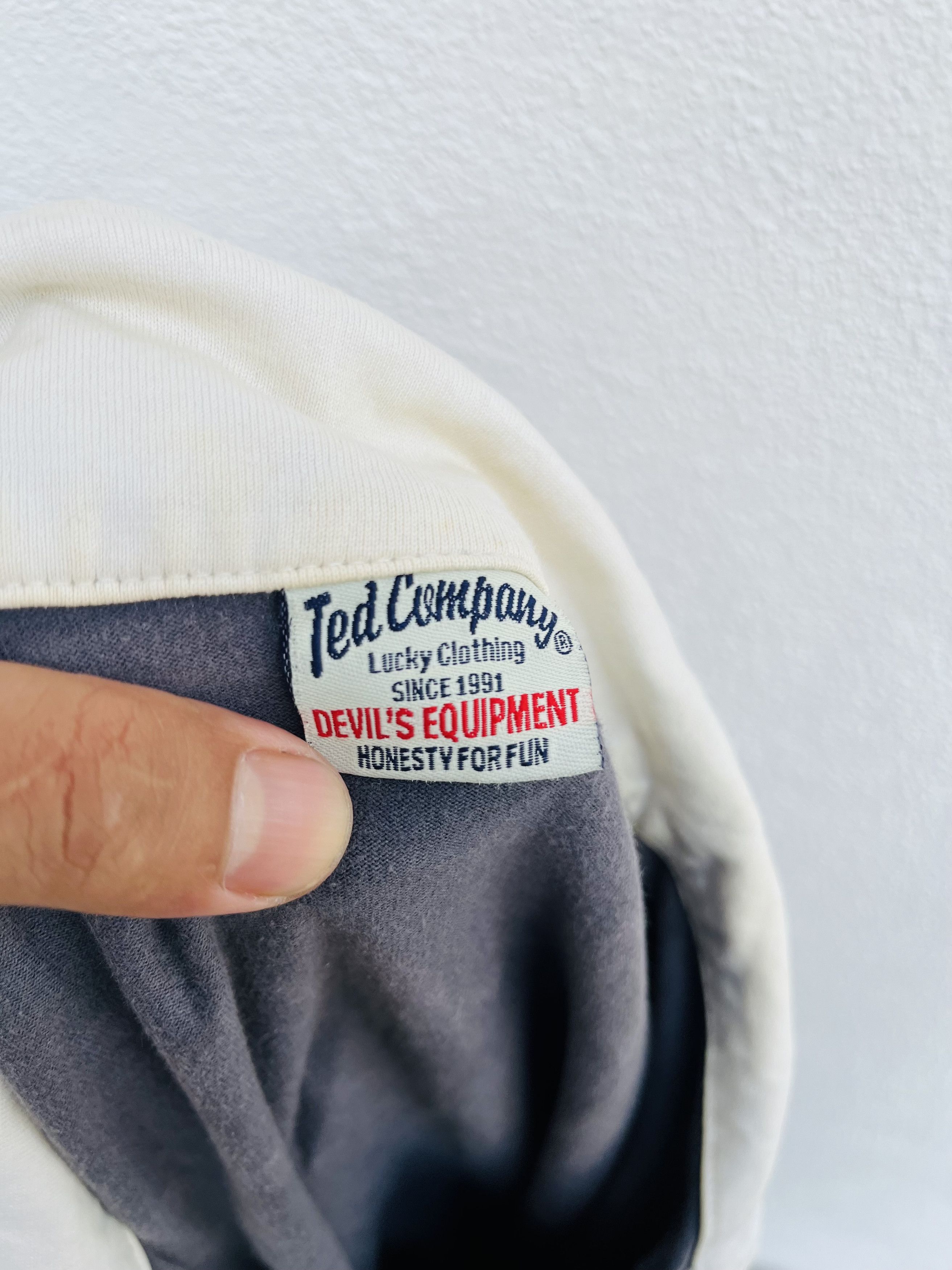 Japanese Brand Vtg Ted Company Lucky Red Devil Streetwear Fashion Style Size US L / EU 52-54 / 3 - 7 Thumbnail