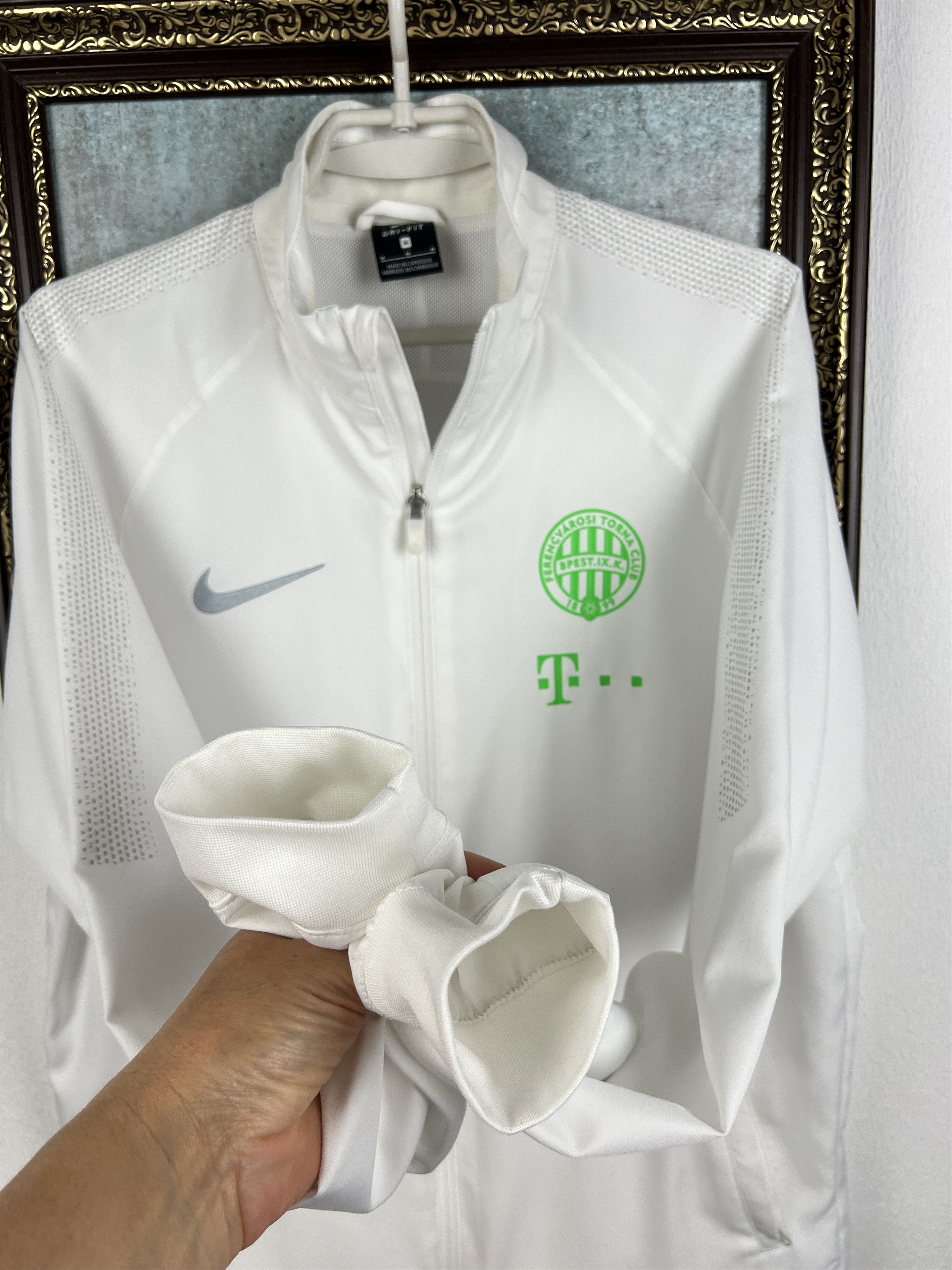 Nike NIke Ferencvaros Football Jacket Soccer Track Top Zip Rare Size US M / EU 48-50 / 2 - 6 Thumbnail