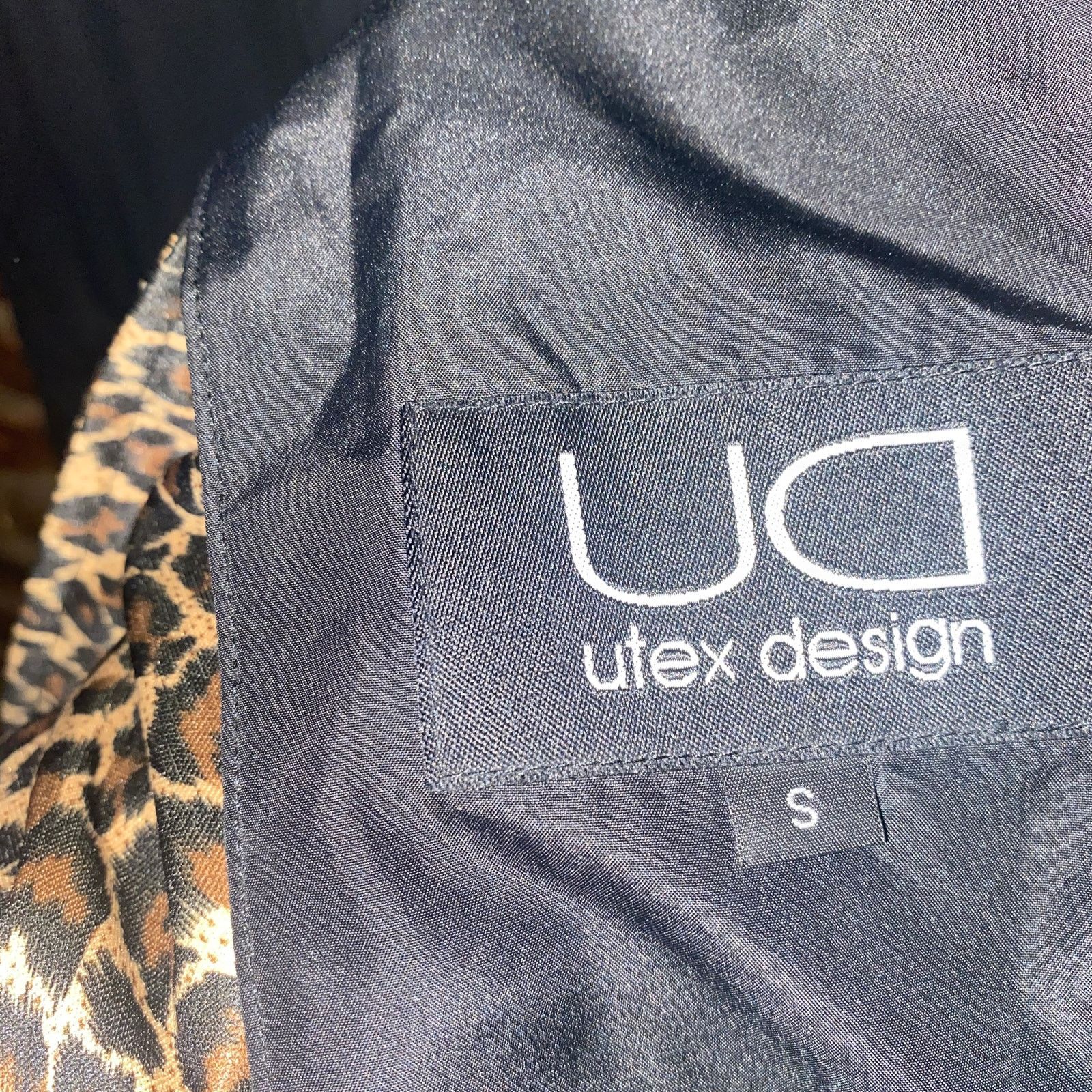 Other Utex Designs Black Button Down Trench Coat Size Small Size S / US 4 / IT 40 - 7 Thumbnail