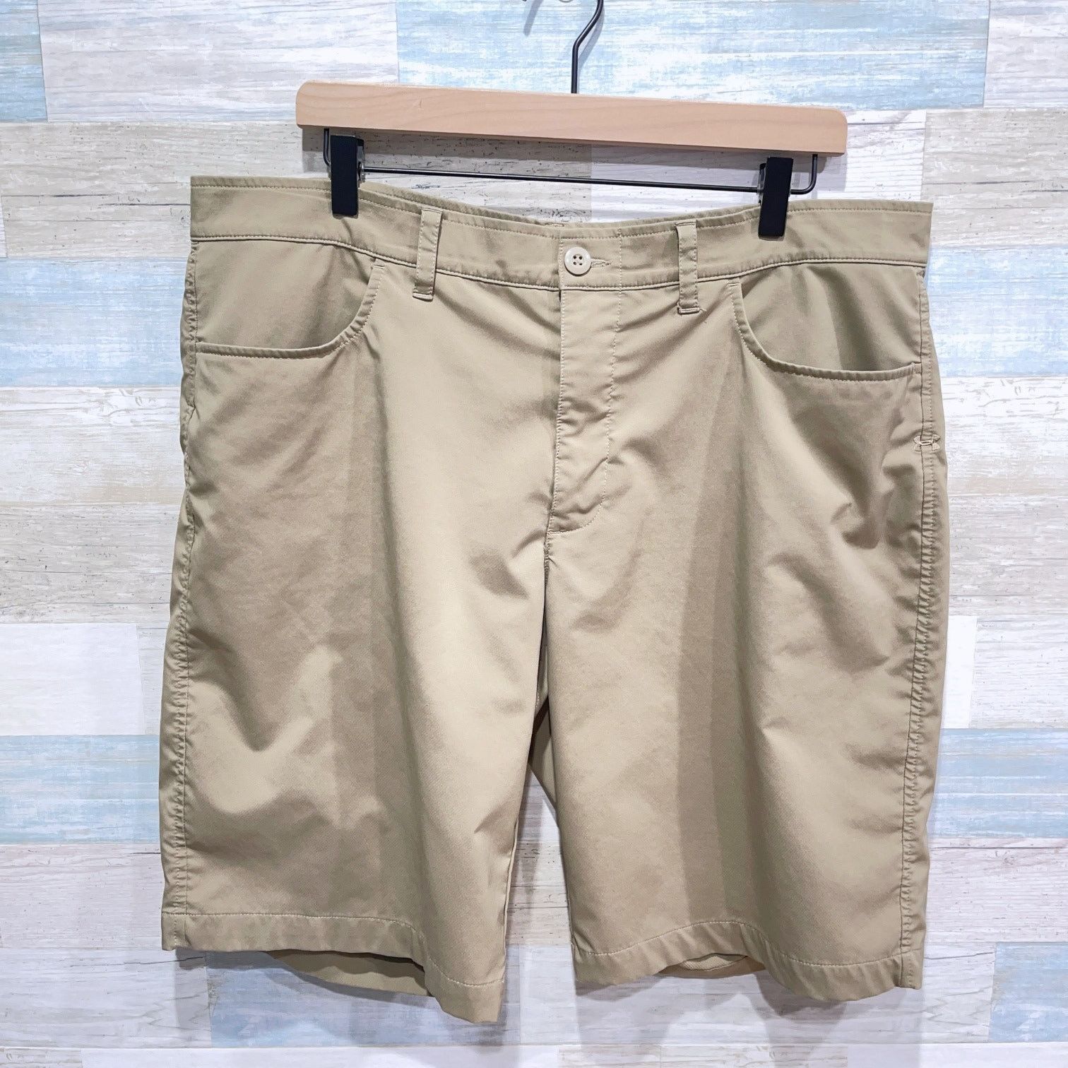 Under Armour Under Armour Leaderboard Golf Shorts Tan HeatGear Mens 38 Size US 38 / EU 54 - 1 Thumbnail