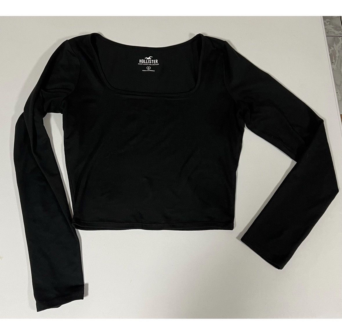 Hollister Hollister Black Square-Neck Long Sleeve Shirt Top Tee Size S Size S / US 4 / IT 40 - 1 Thumbnail