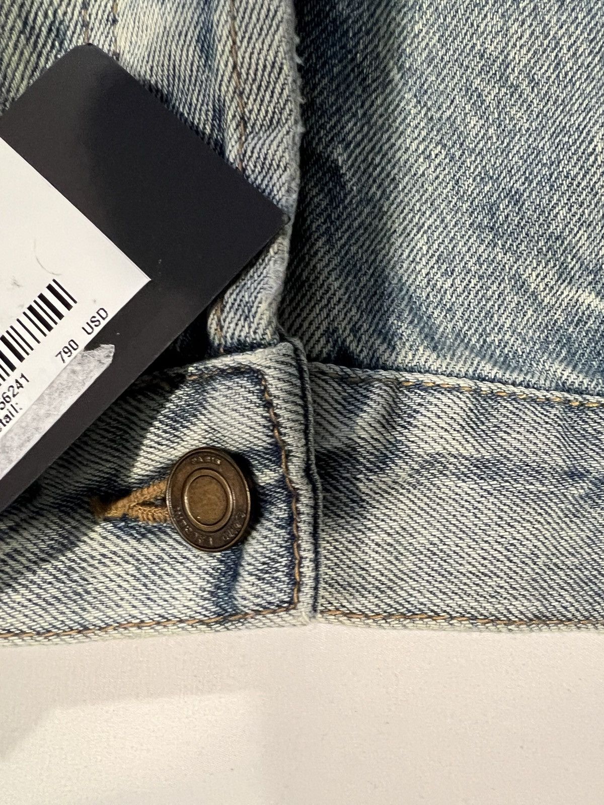 Saint Laurent Paris Saint Laurent men’s ripped blue jeans. 33. $890 Size US 33 - 7 Thumbnail