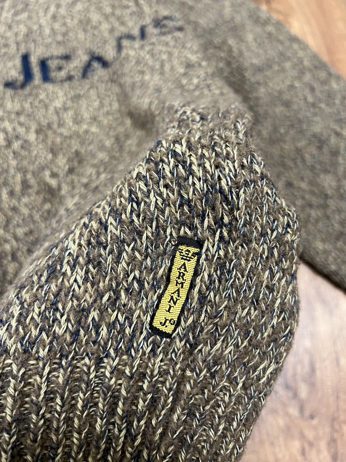 Emporio Armani Vintage Armani sweater Size US M / EU 48-50 / 2 - 3 Thumbnail