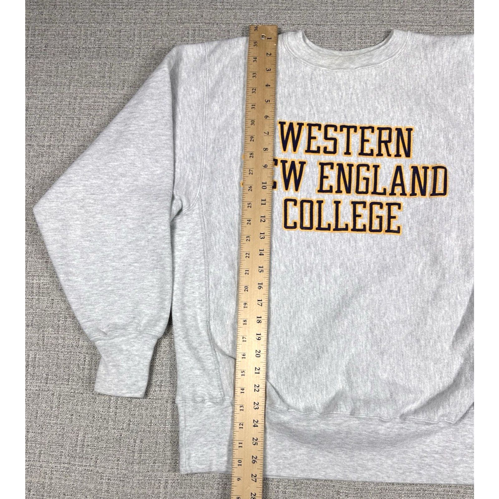 Champion Western New England Champion Reverse Weave Sweatshirt Sz L Size US L / EU 52-54 / 3 - 3 Thumbnail